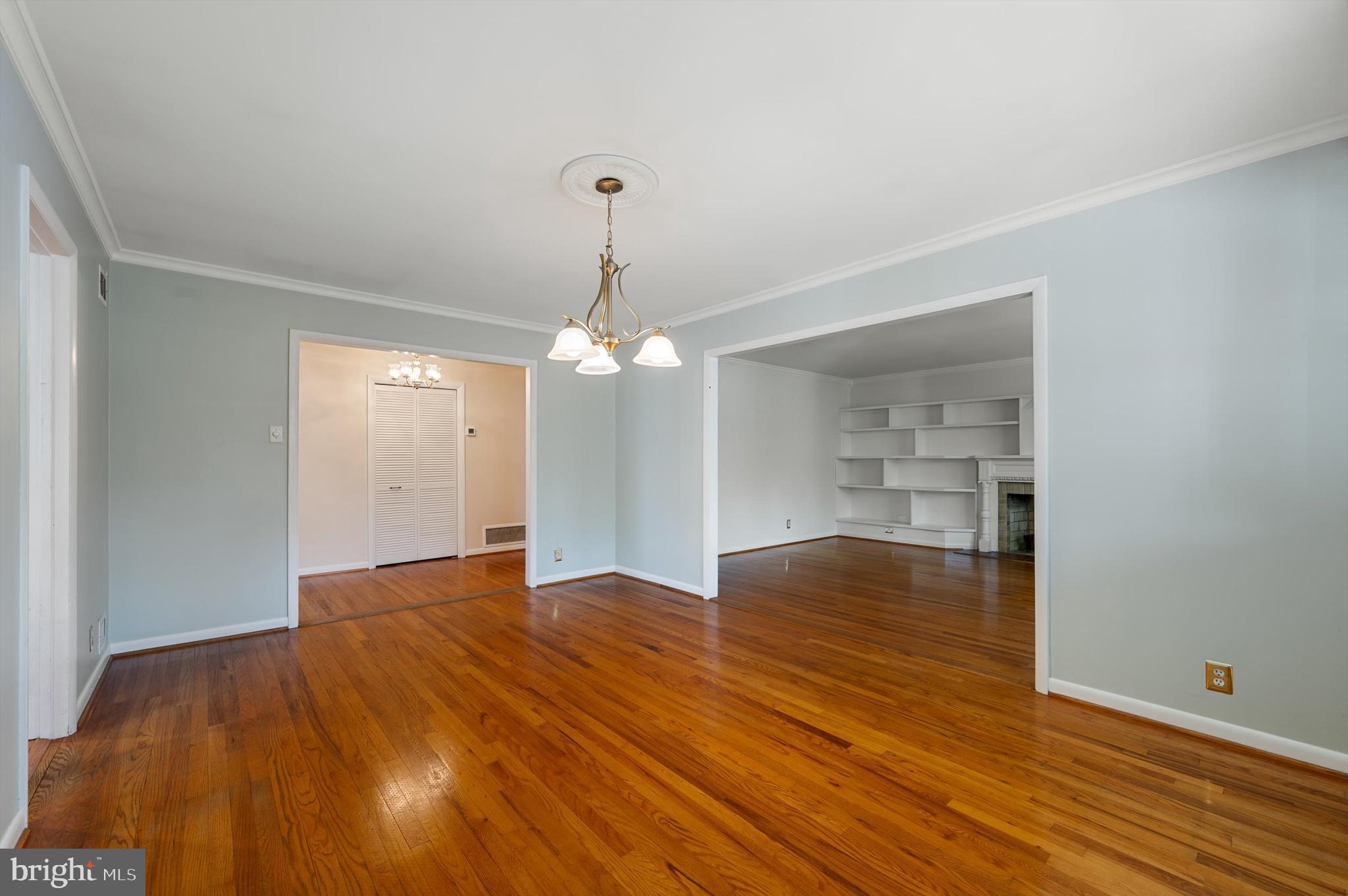 CROWN ESTATES - Residential