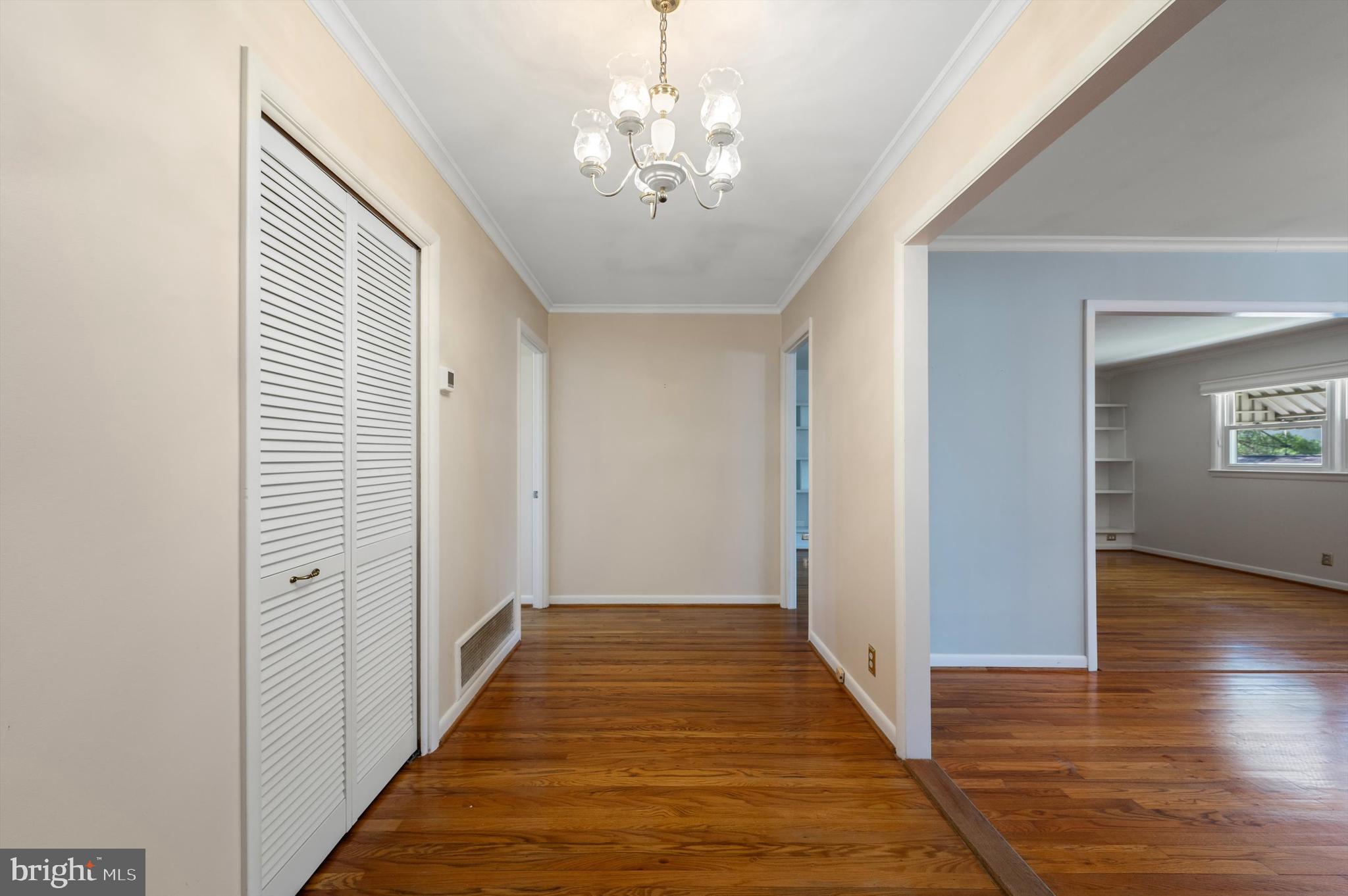 CROWN ESTATES - Residential