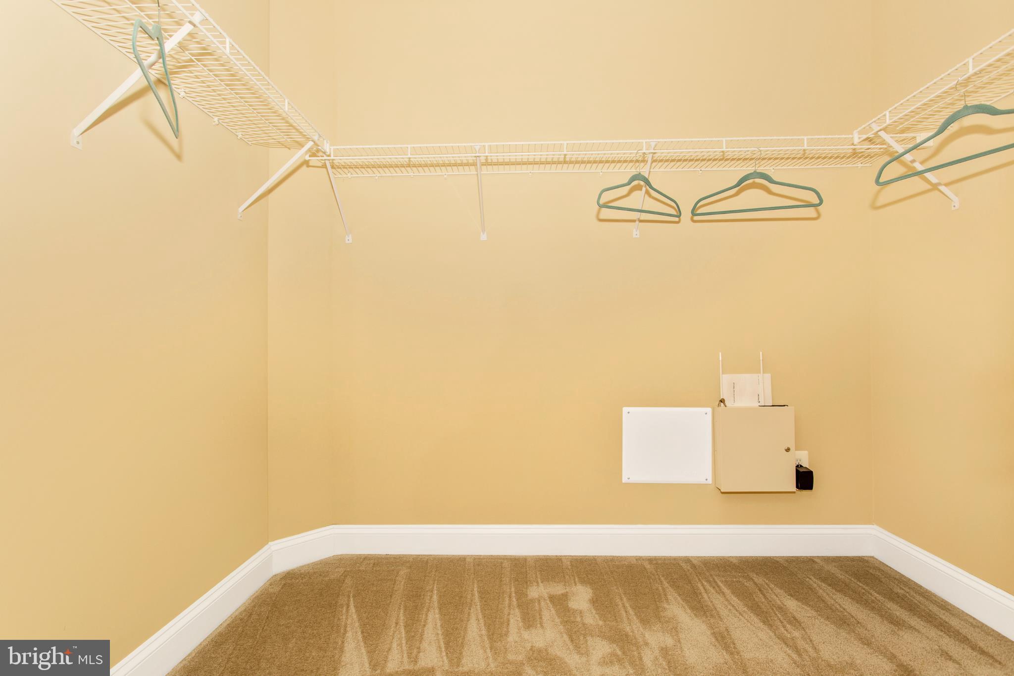 ROSEHILL MANOR - Residential