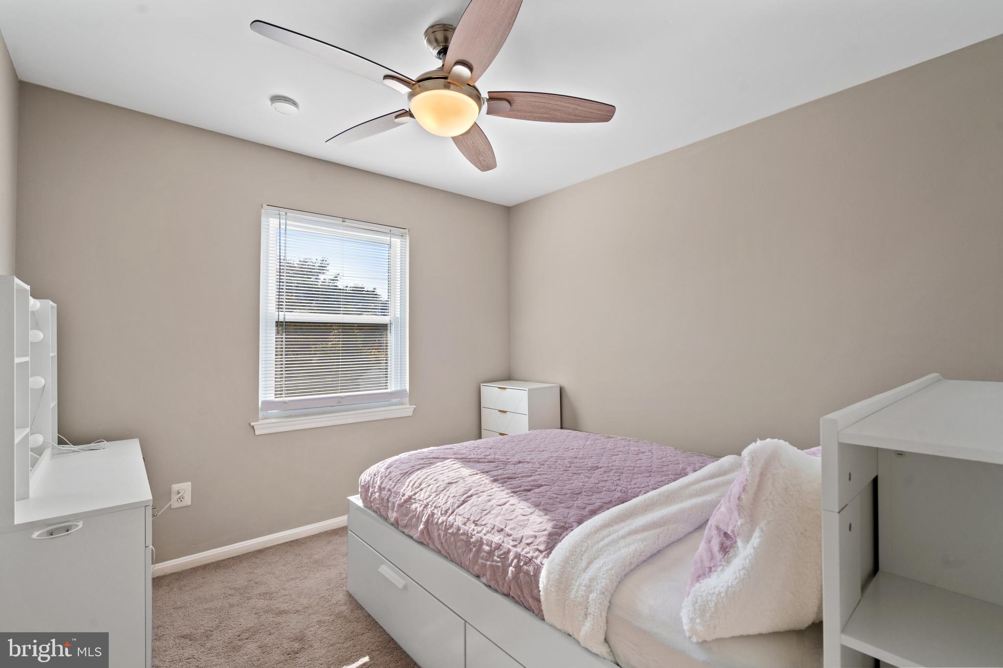 CARDINAL GLEN - Residential