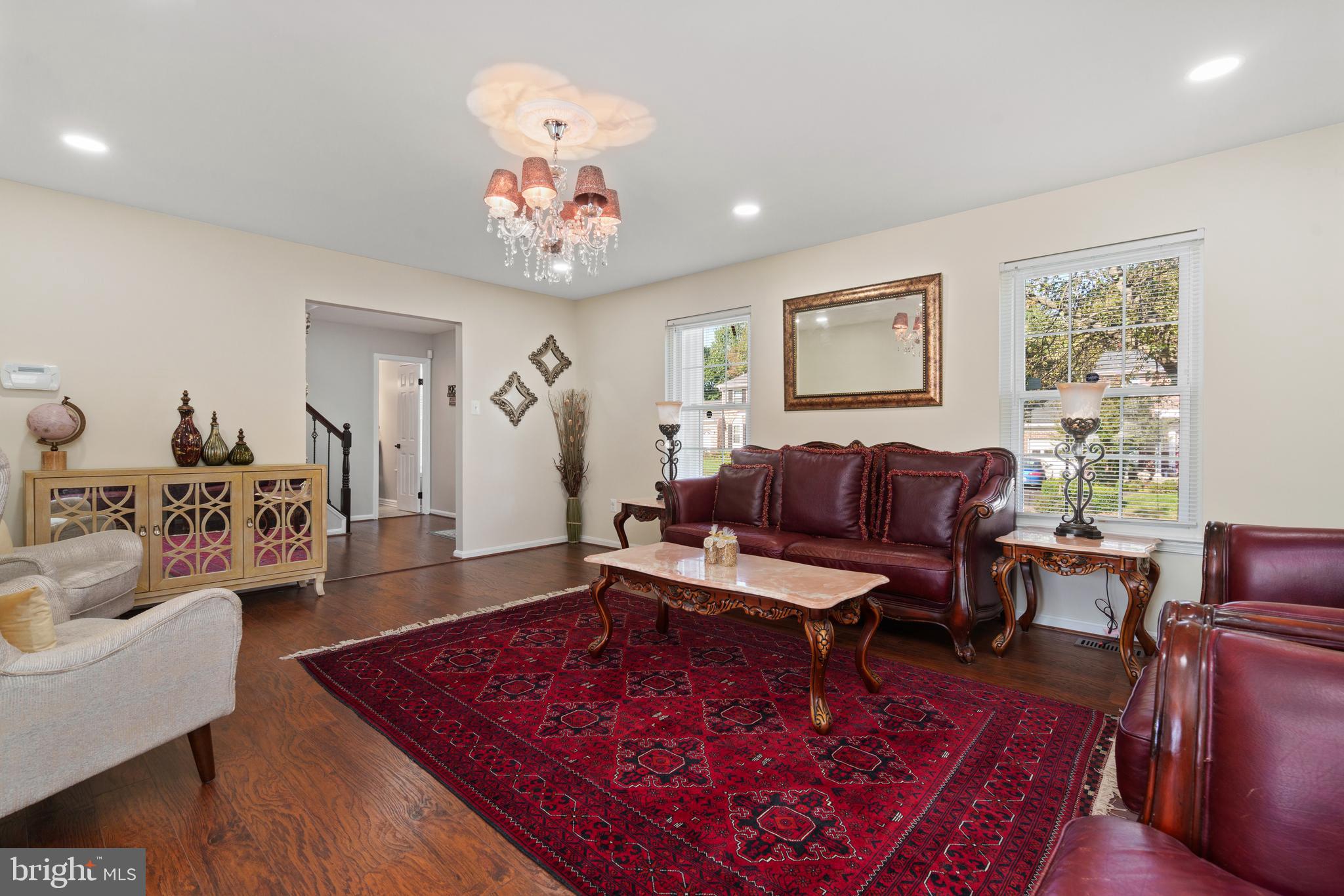 CARDINAL GLEN - Residential