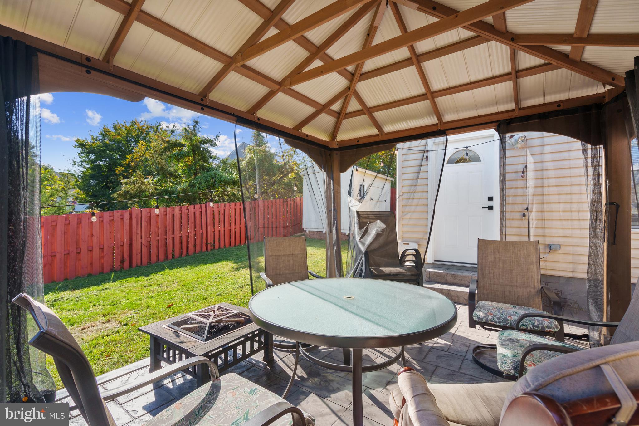 CARDINAL GLEN - Residential