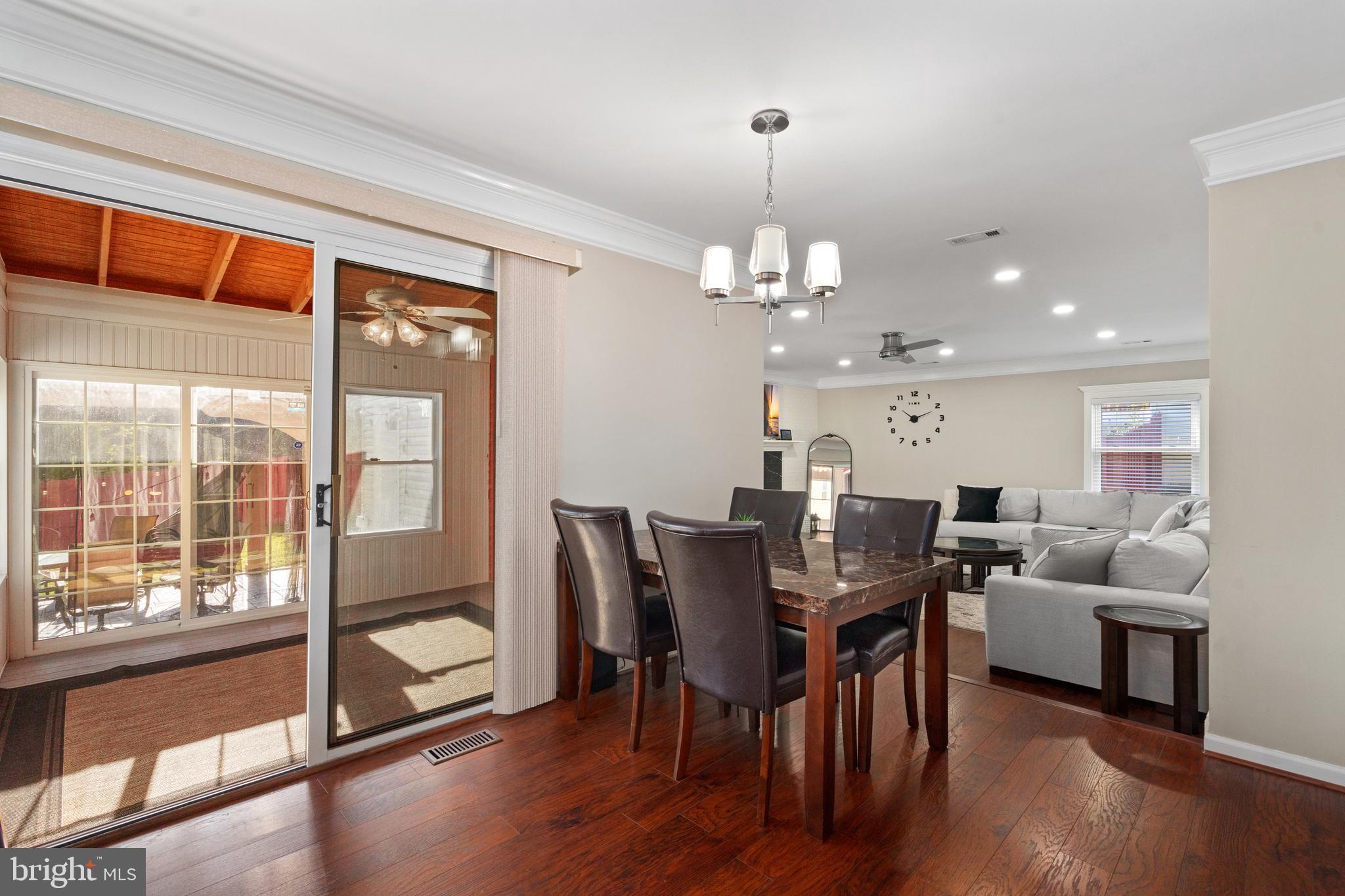 CARDINAL GLEN - Residential