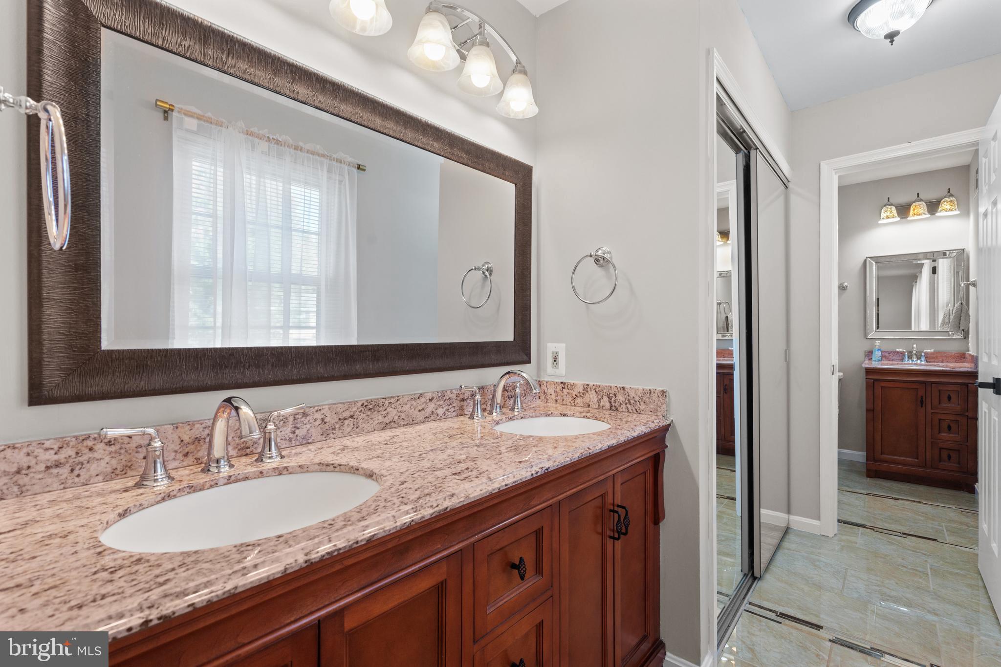 CARDINAL GLEN - Residential