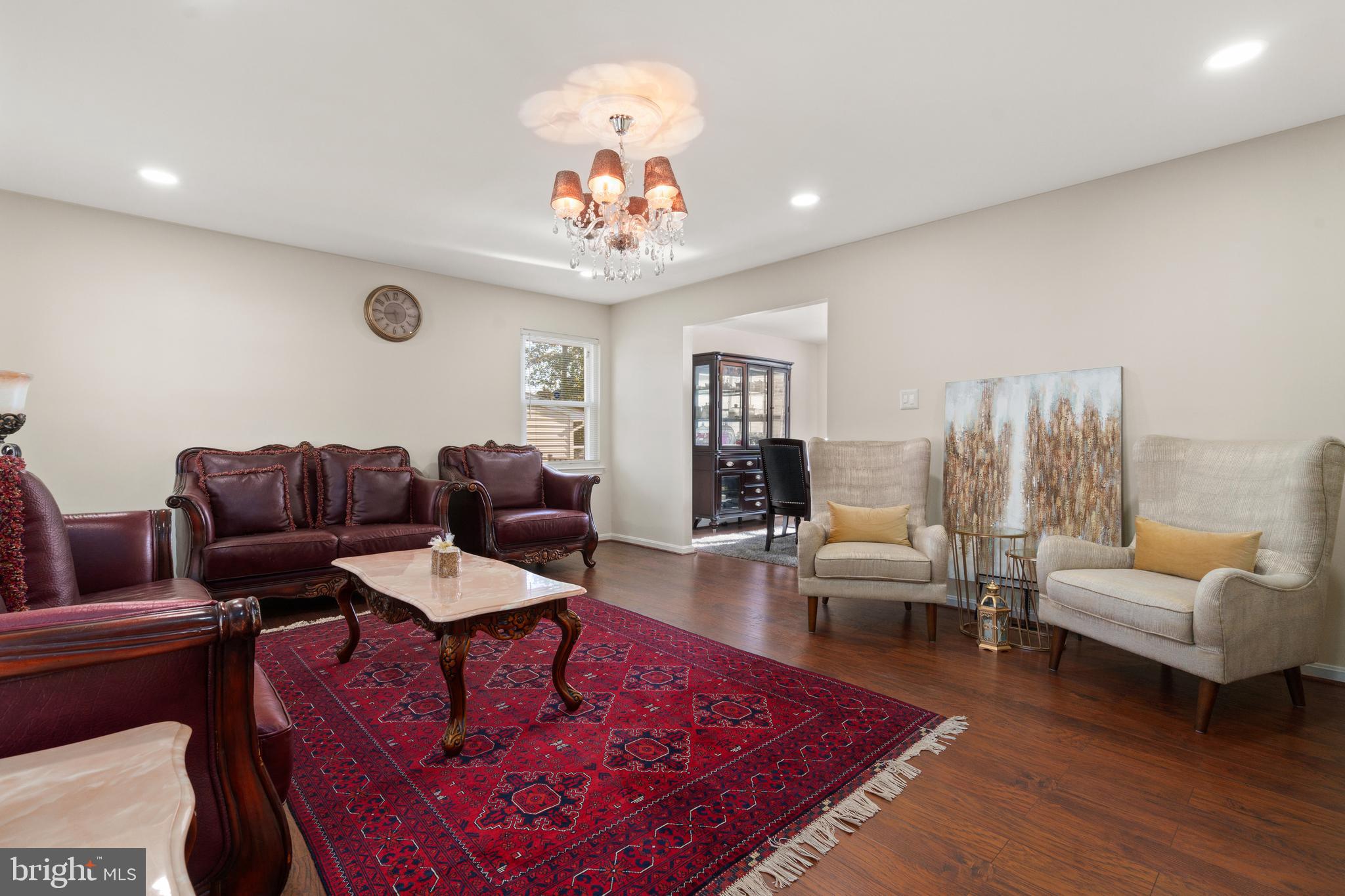 CARDINAL GLEN - Residential