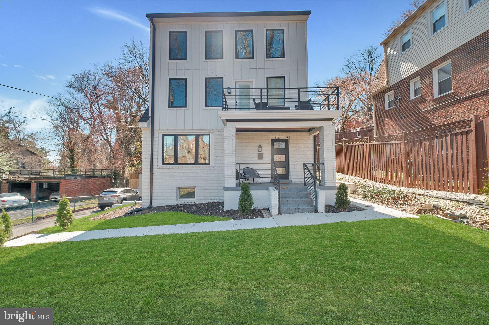 3811 SUITLAND ROAD SE