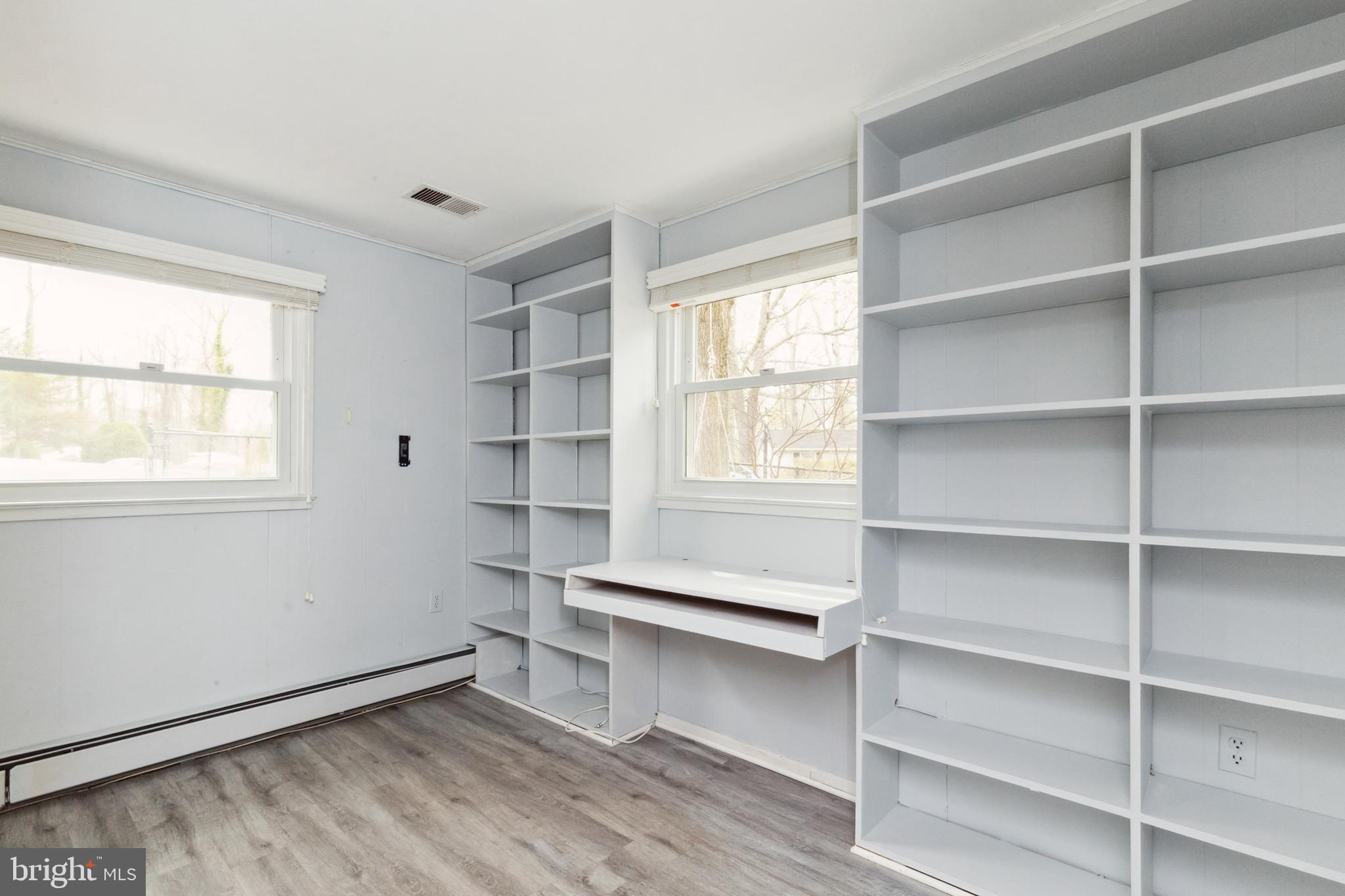 BARNETTE FOREST - Residential