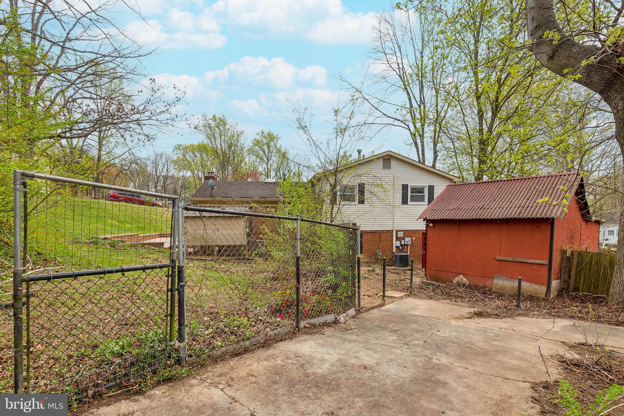 BARNETTE FOREST - Residential