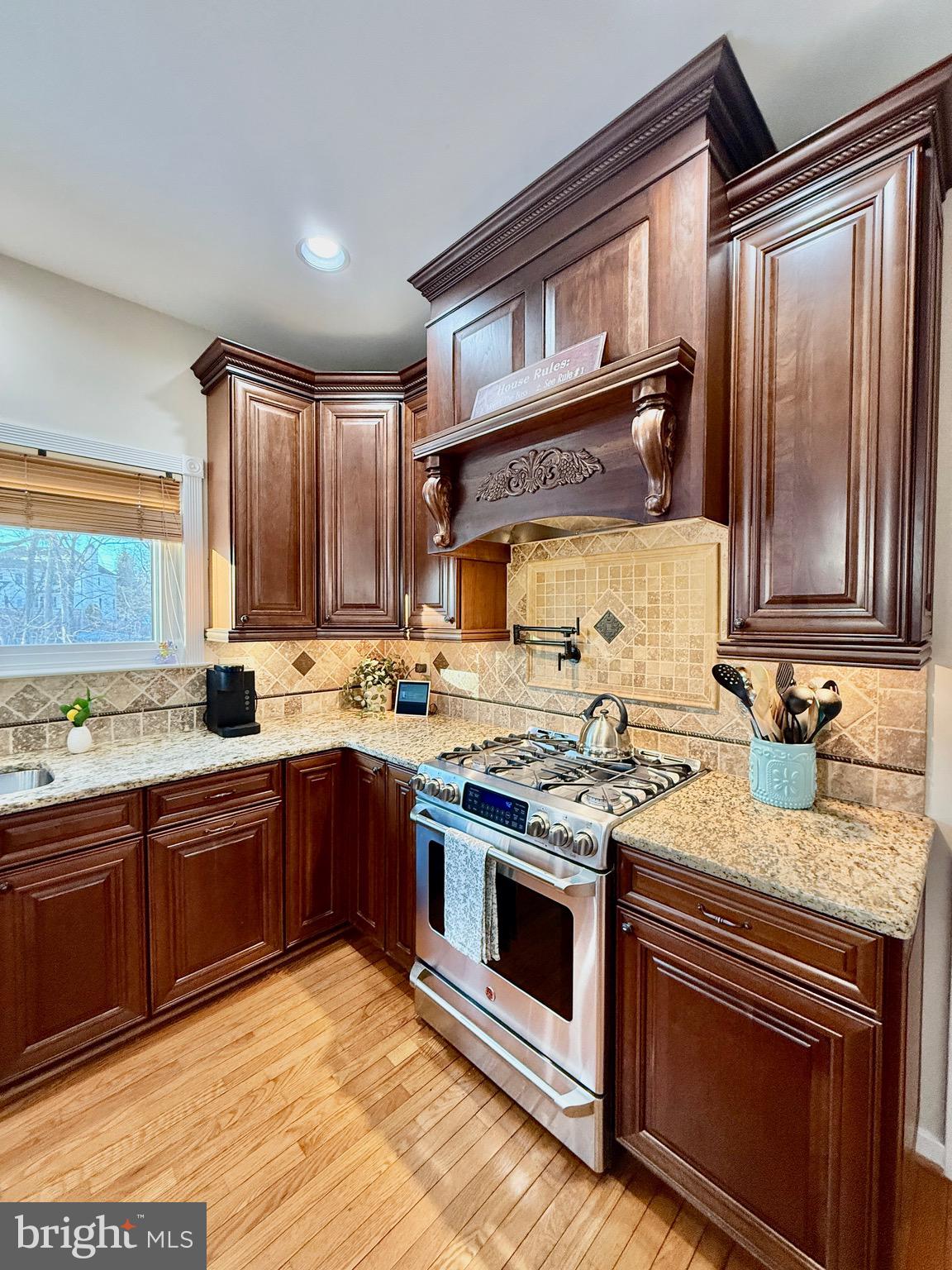 HILLS AT NORTHAMPT - Residential