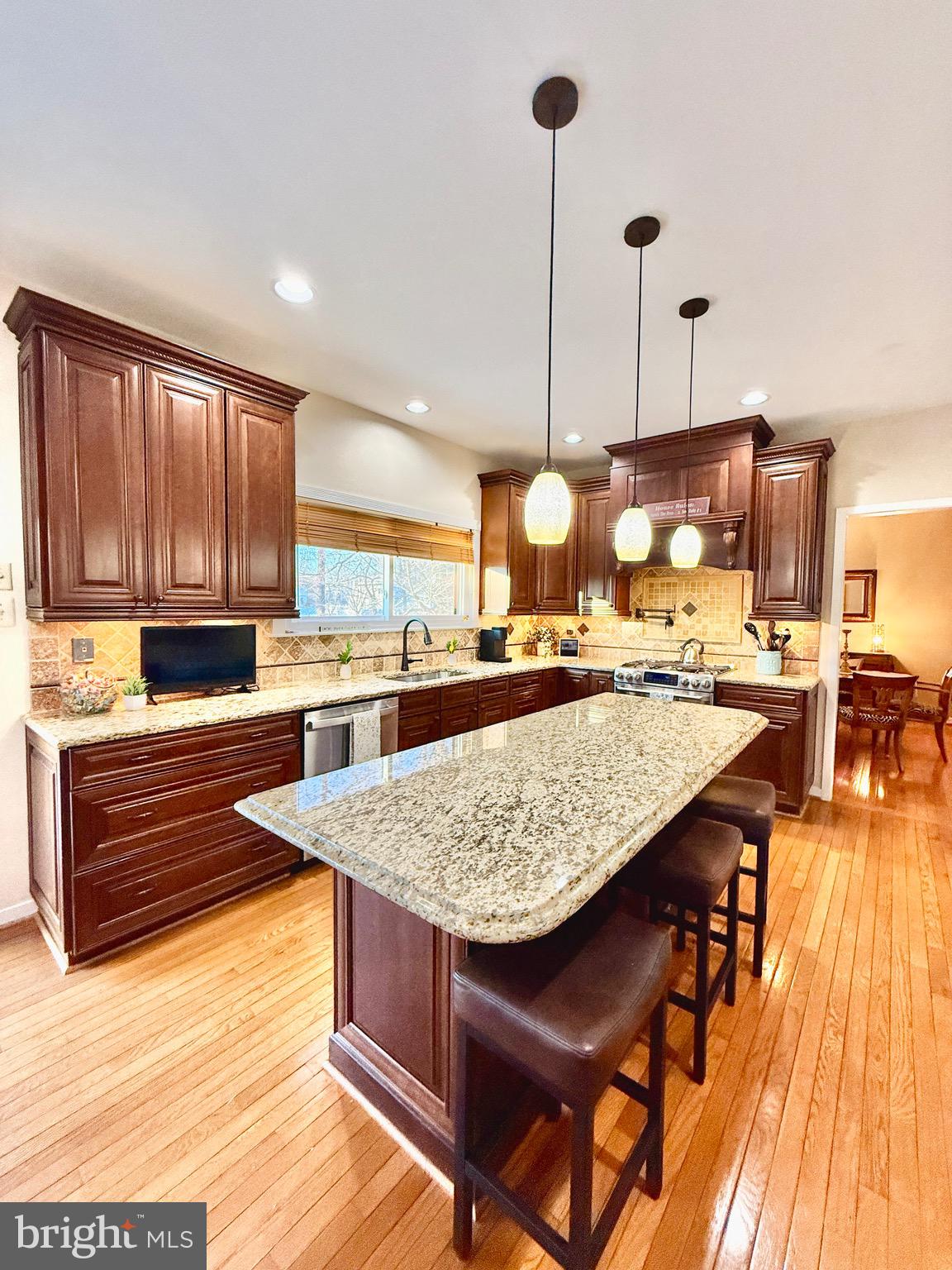 HILLS AT NORTHAMPT - Residential