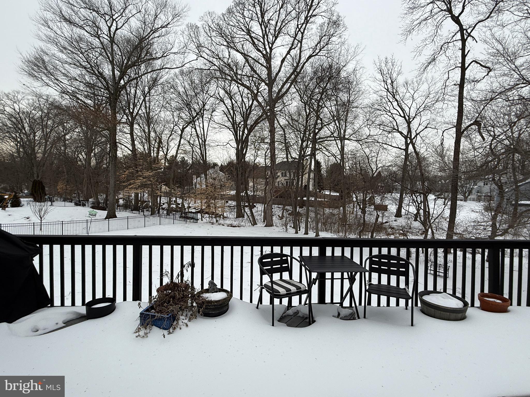 HILLS AT NORTHAMPT - Residential