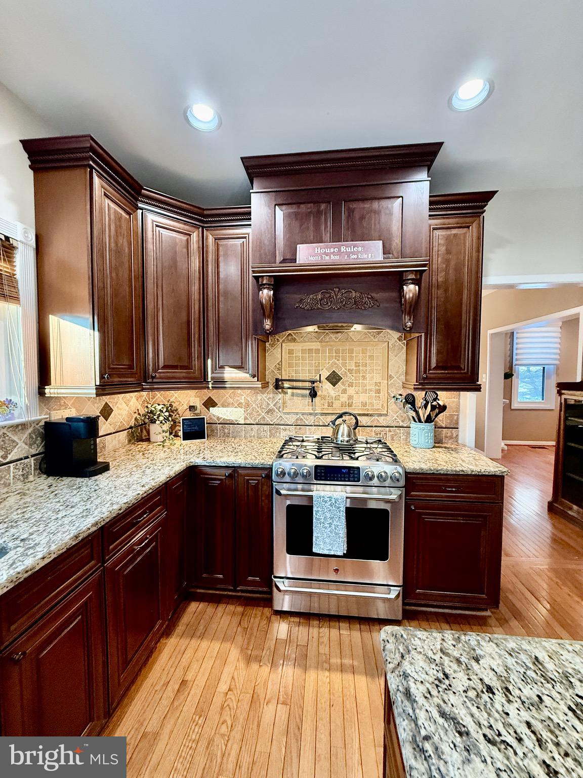 HILLS AT NORTHAMPT - Residential