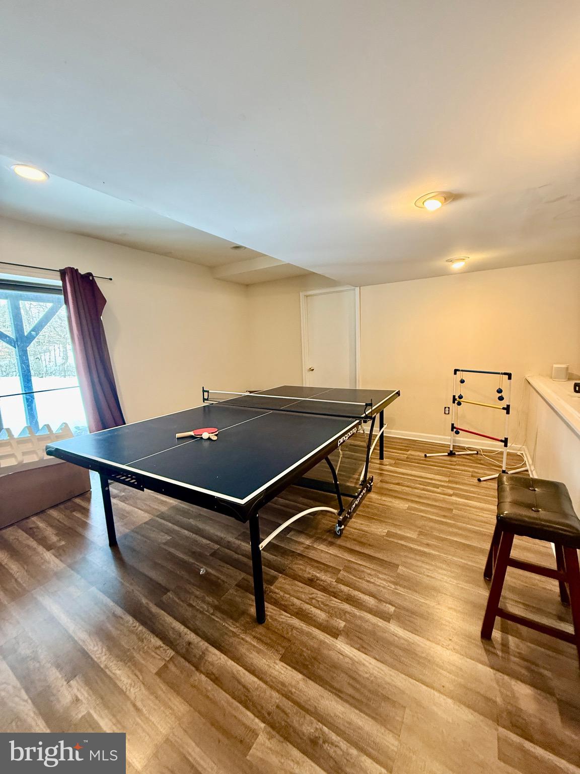 HILLS AT NORTHAMPT - Residential