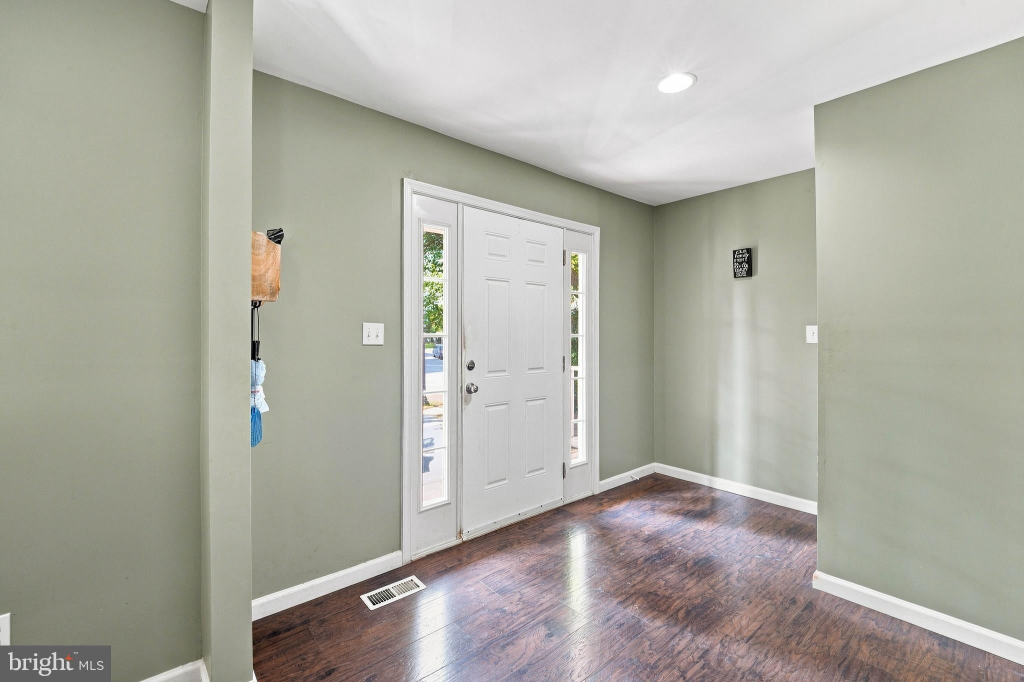 452 TIMBER LANE