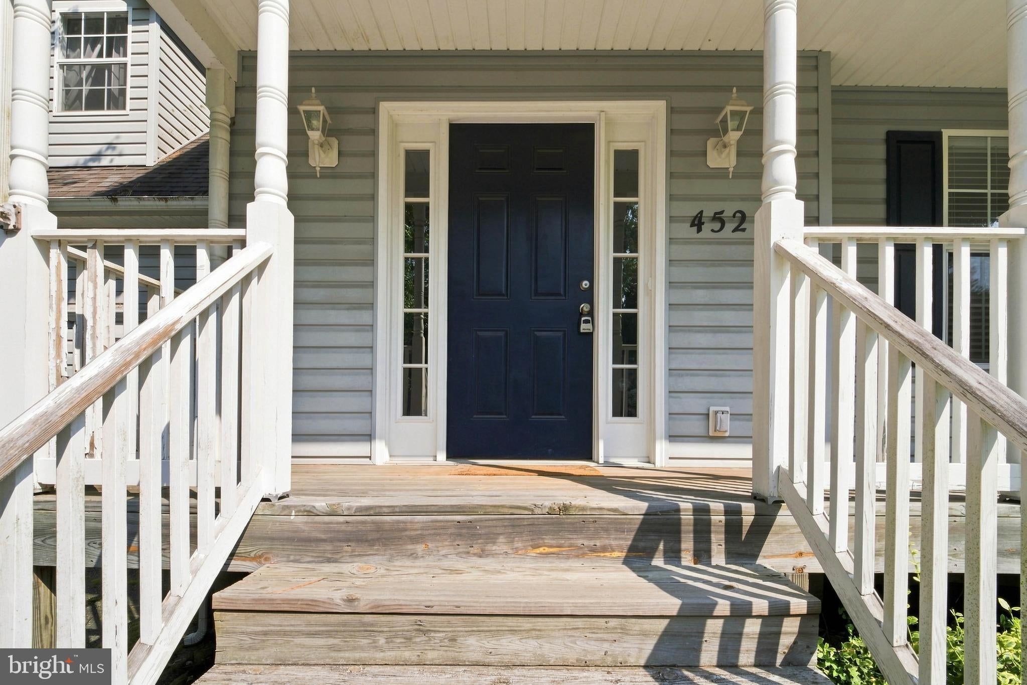 452 TIMBER LANE