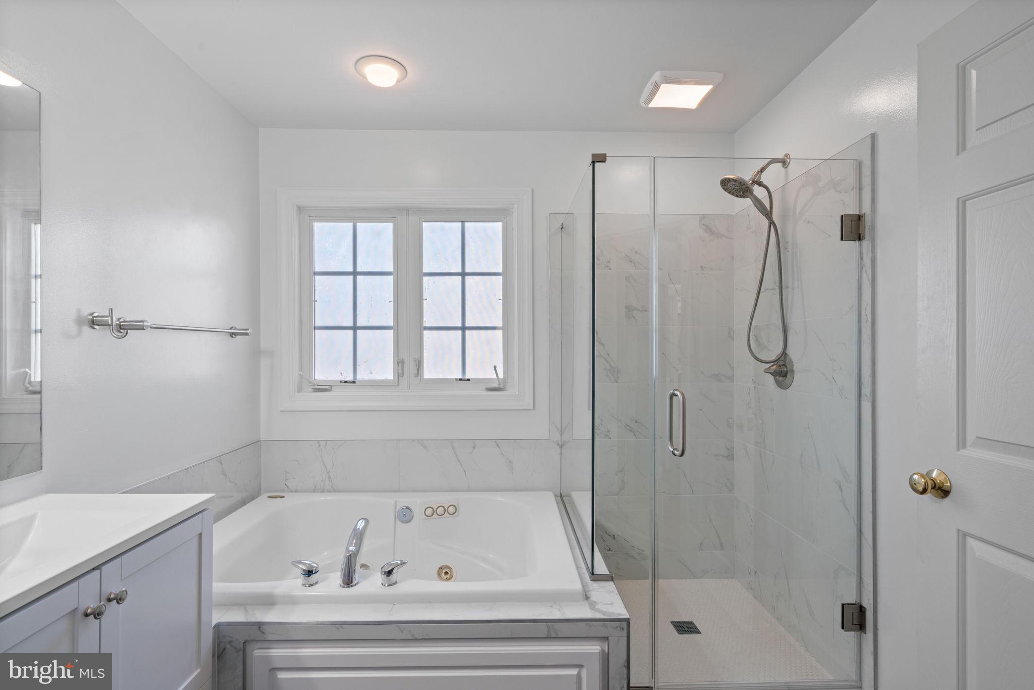 LAUREL CREST - Residential Lease