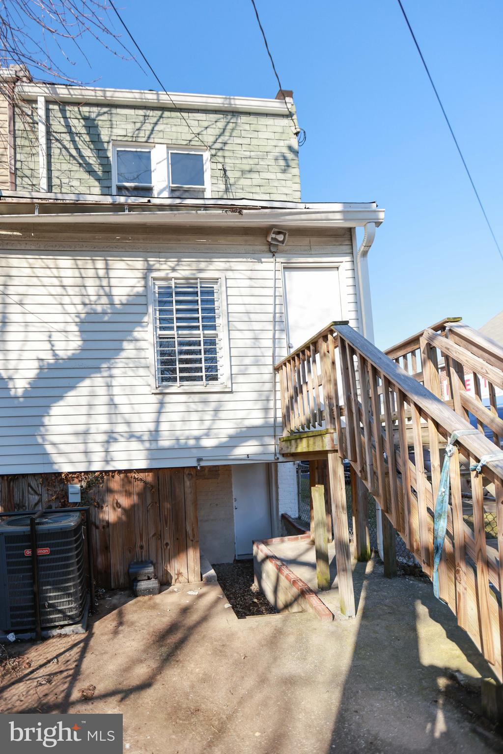 BALTIMORE HIGHLANDS - Residential