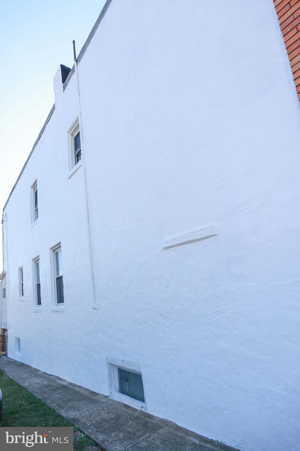 BALTIMORE HIGHLANDS - Residential