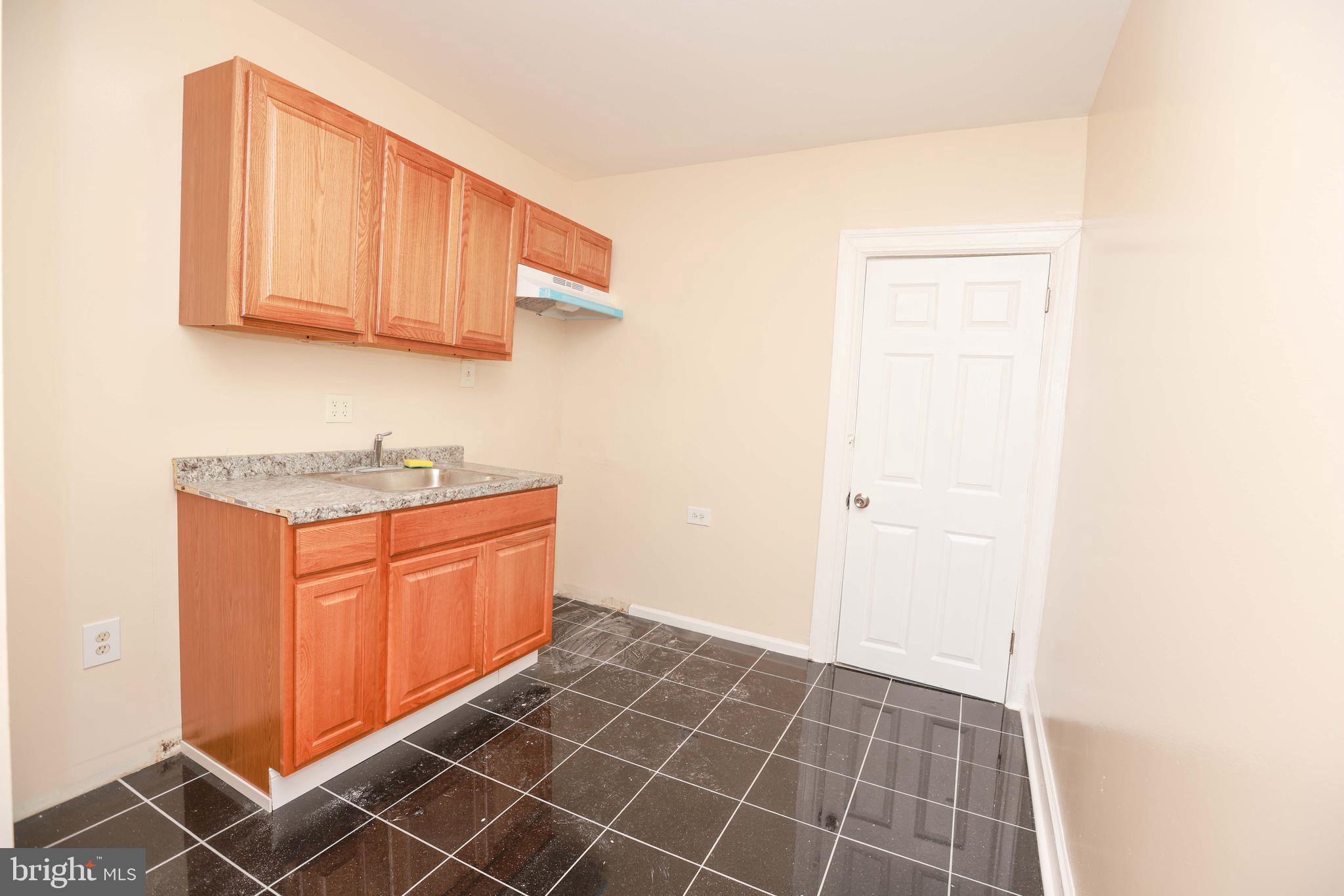 BALTIMORE HIGHLANDS - Residential