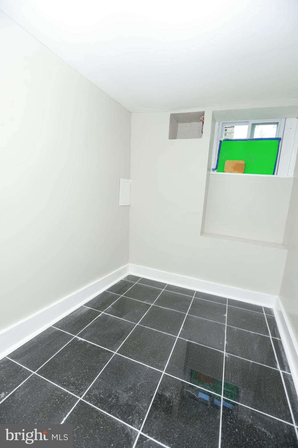 BALTIMORE HIGHLANDS - Residential