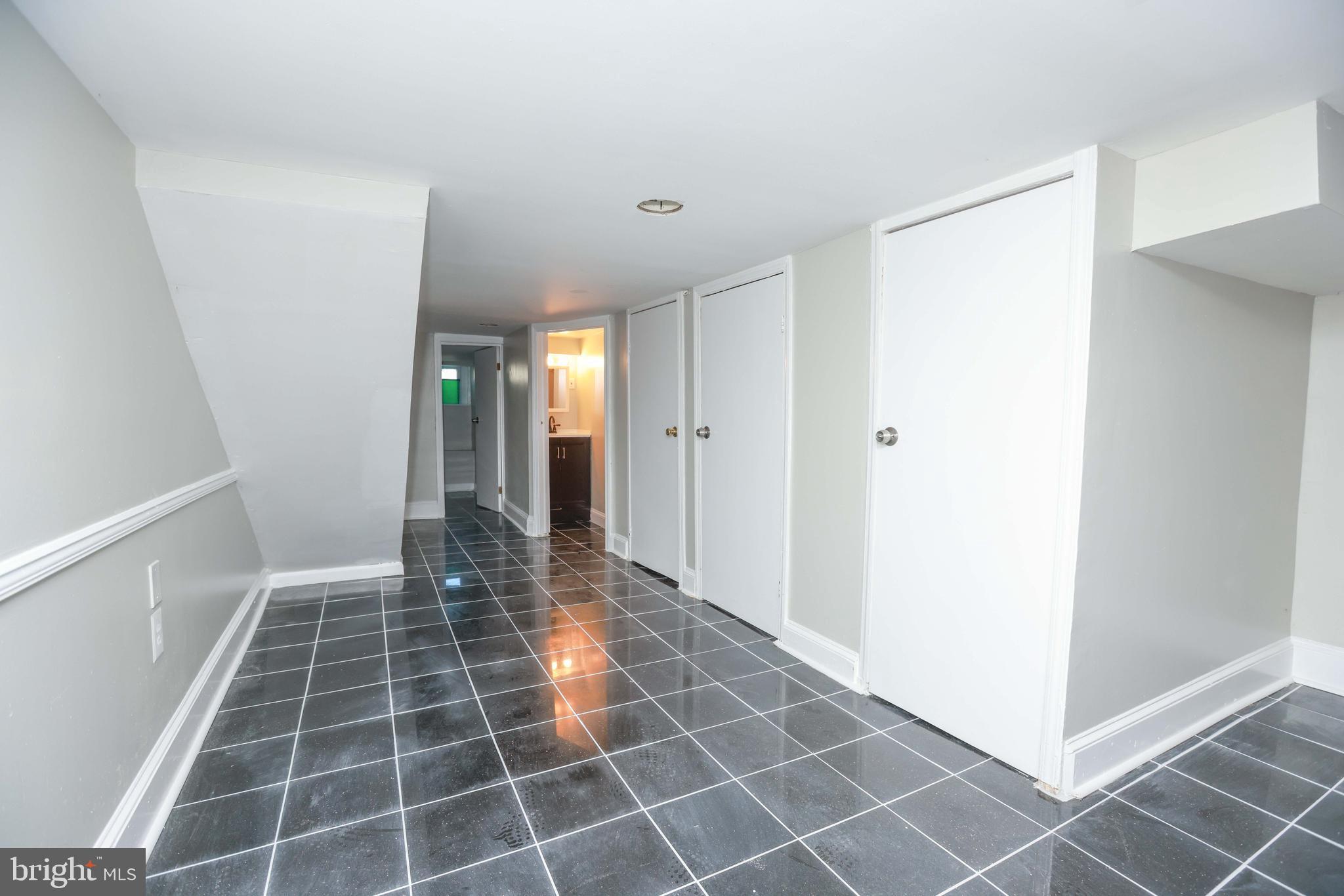 BALTIMORE HIGHLANDS - Residential