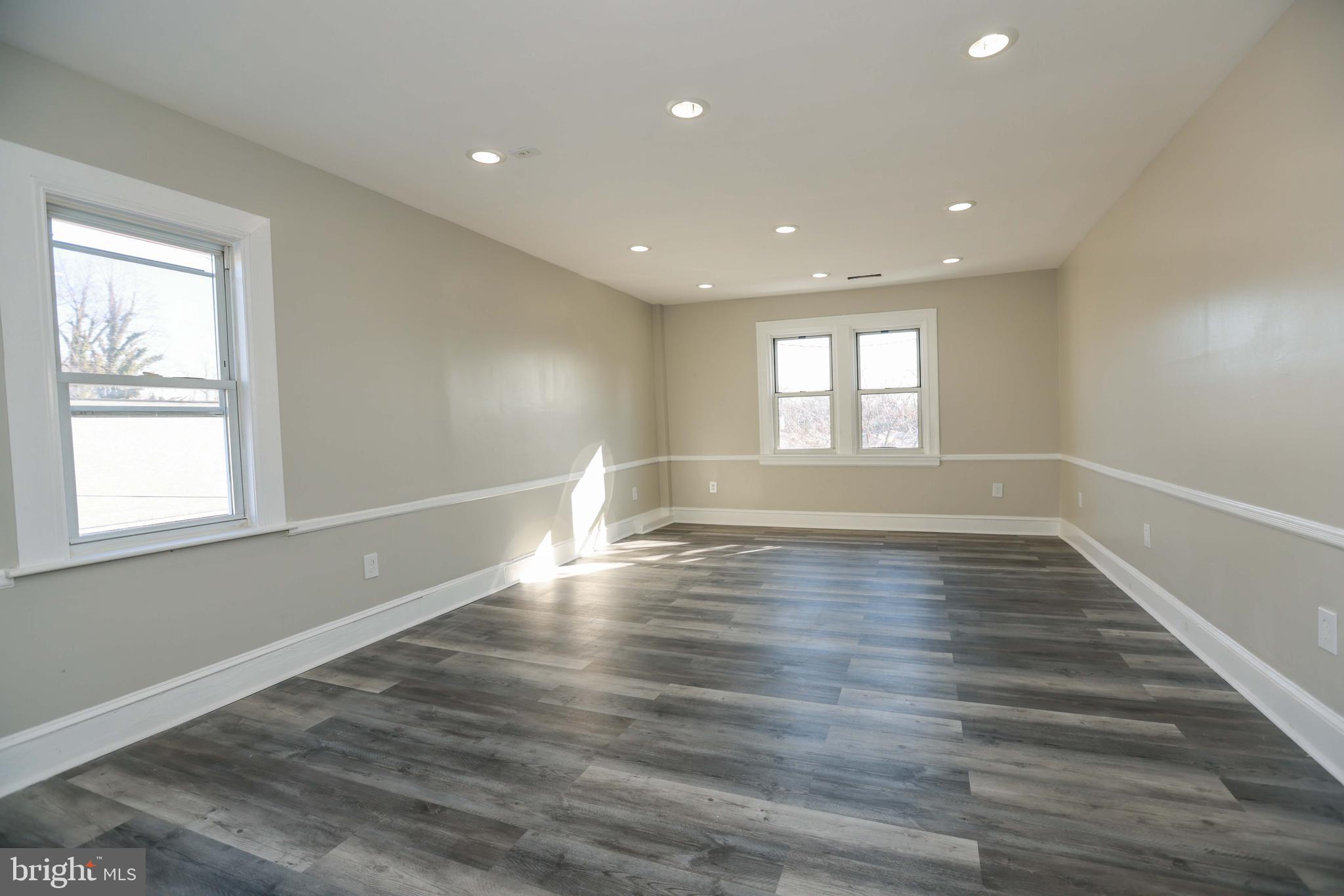 BALTIMORE HIGHLANDS - Residential