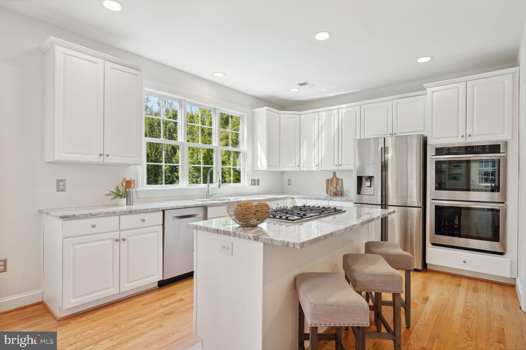 ROCK SPRING - Residential