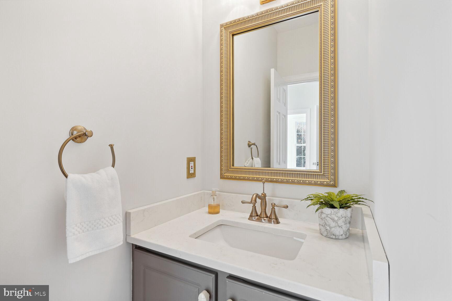 ROCK SPRING - Residential