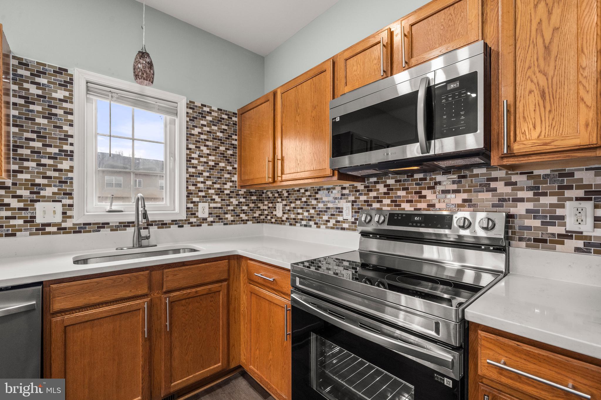 SHEFFIELD/FAIRWAY VILLAGE - Residential