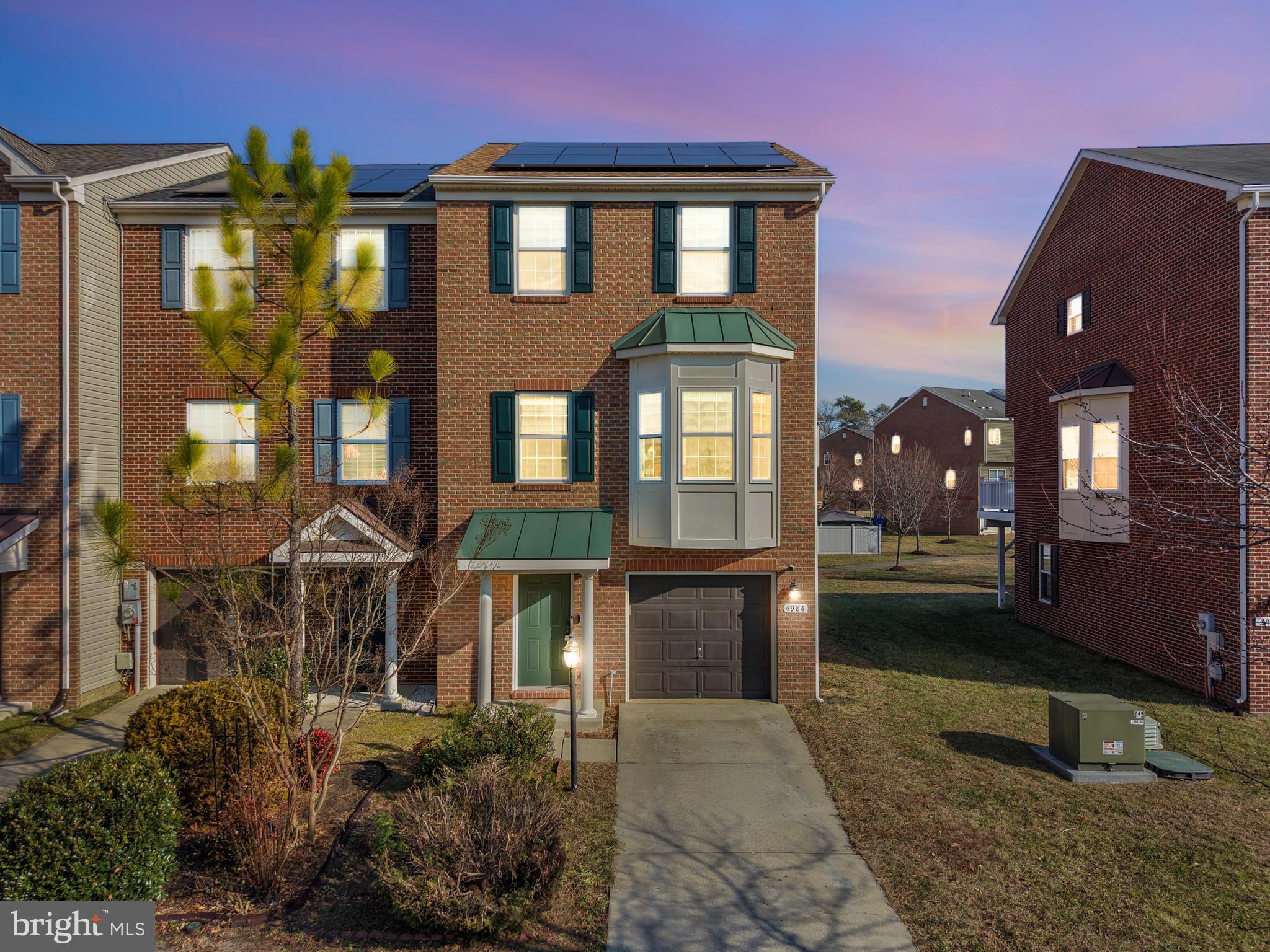 SHEFFIELD/FAIRWAY VILLAGE - Residential