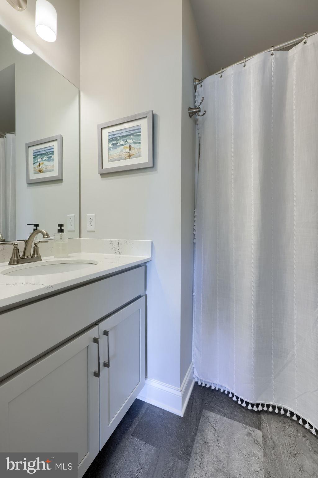 CROSSGATES - Residential