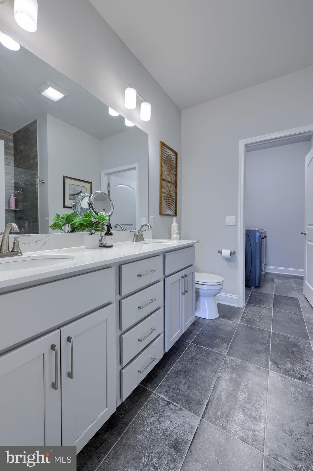 CROSSGATES - Residential