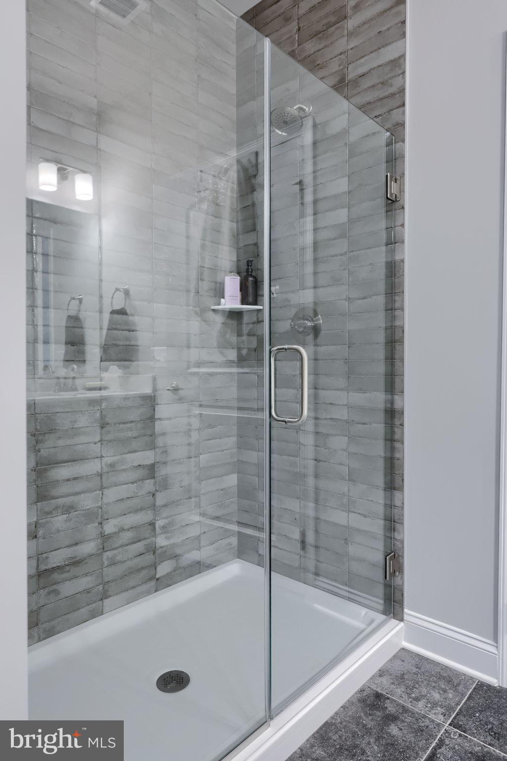 CROSSGATES - Residential