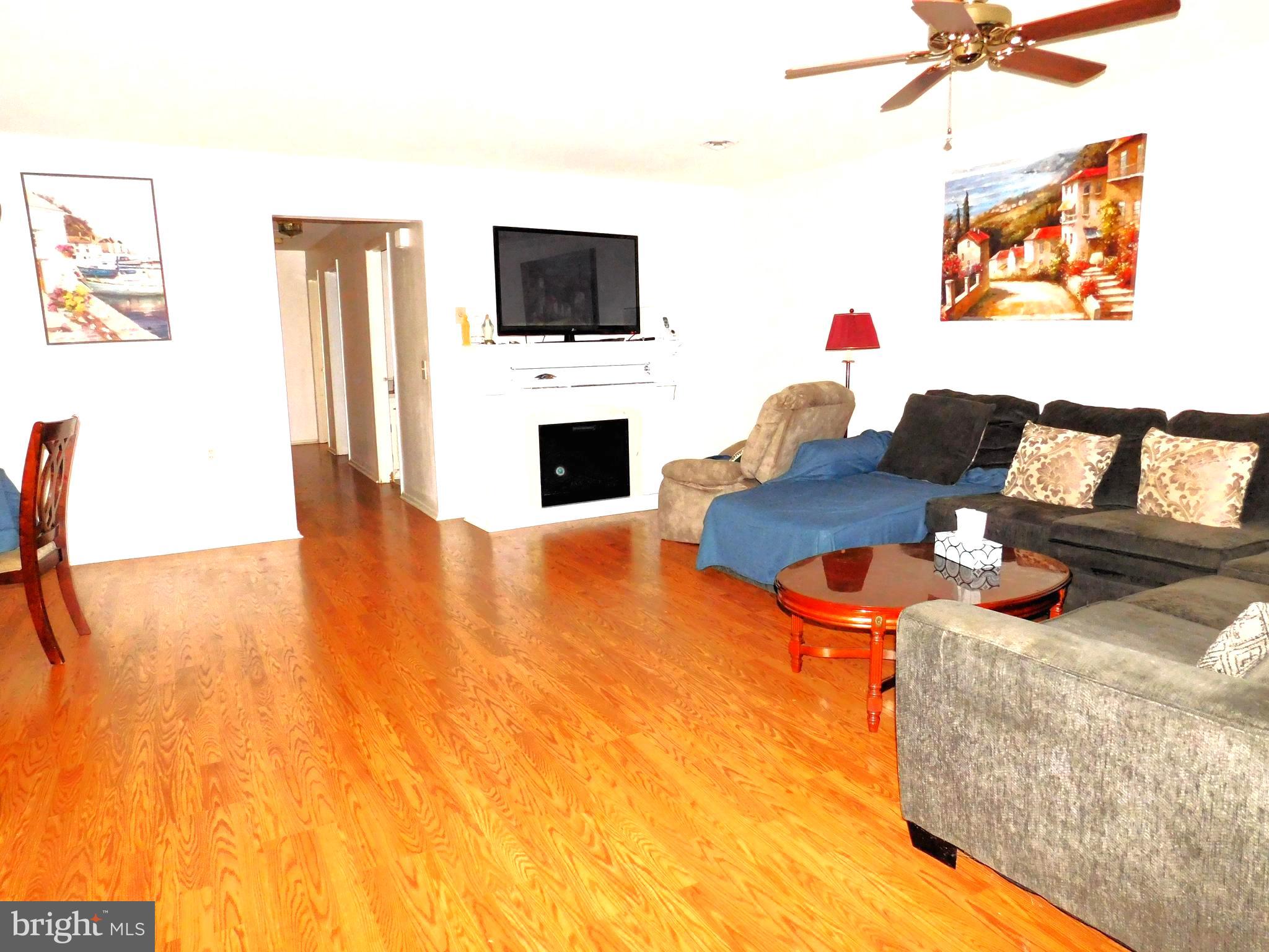 CRESTWOOD VILLAGE - Residential