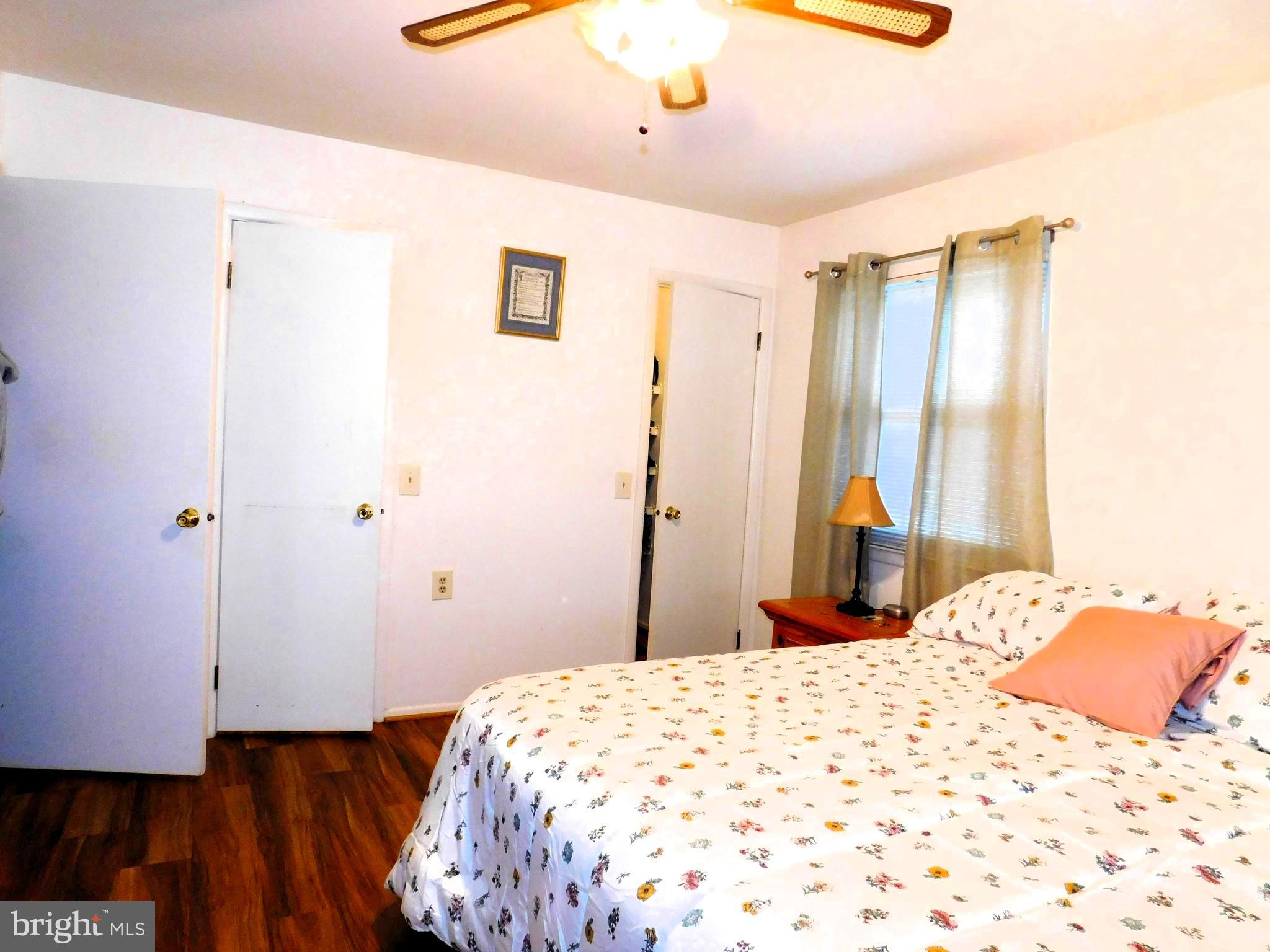 CRESTWOOD VILLAGE - Residential