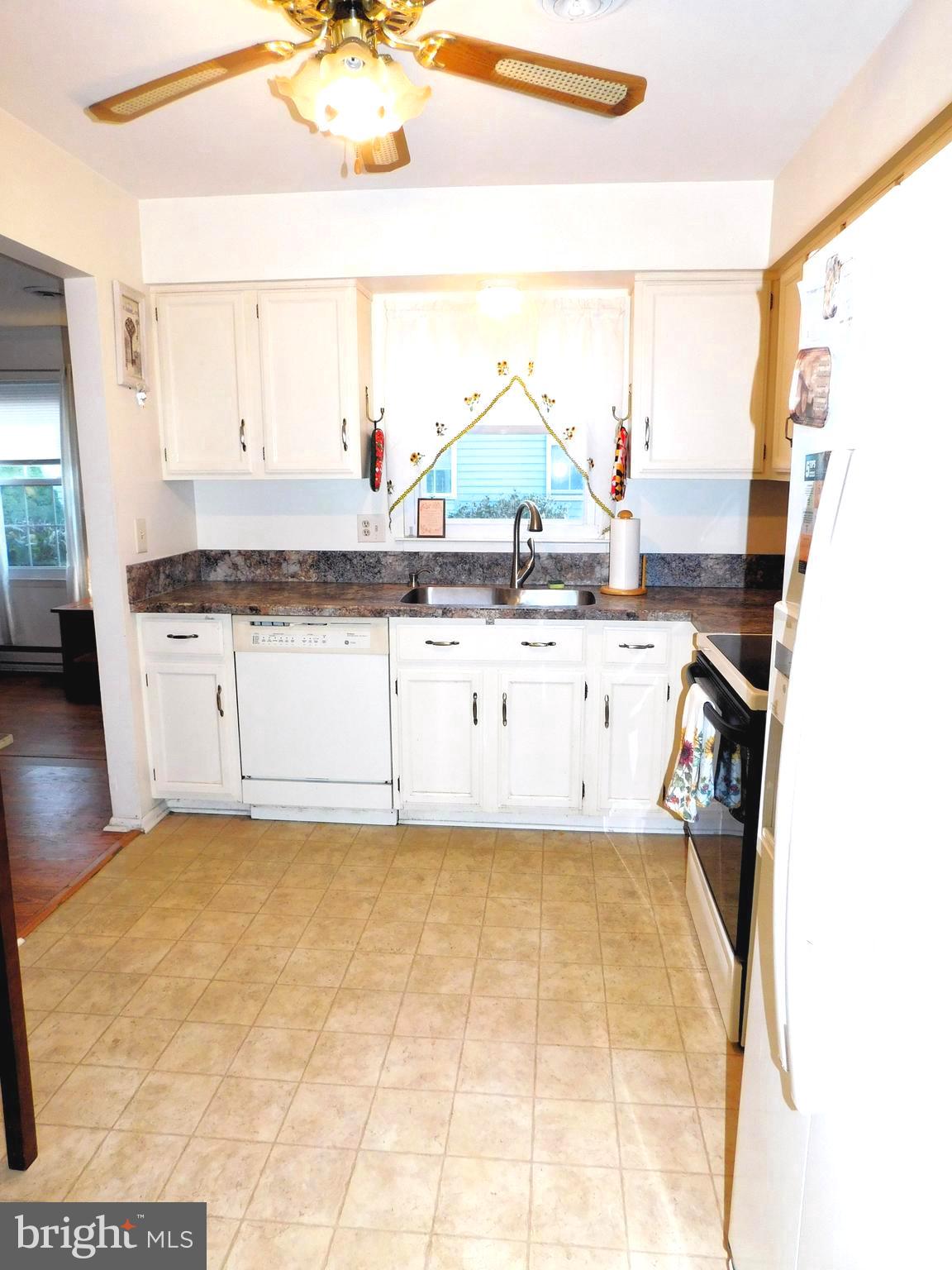 CRESTWOOD VILLAGE - Residential