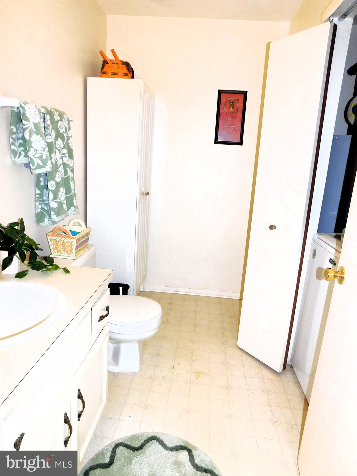 CRESTWOOD VILLAGE - Residential