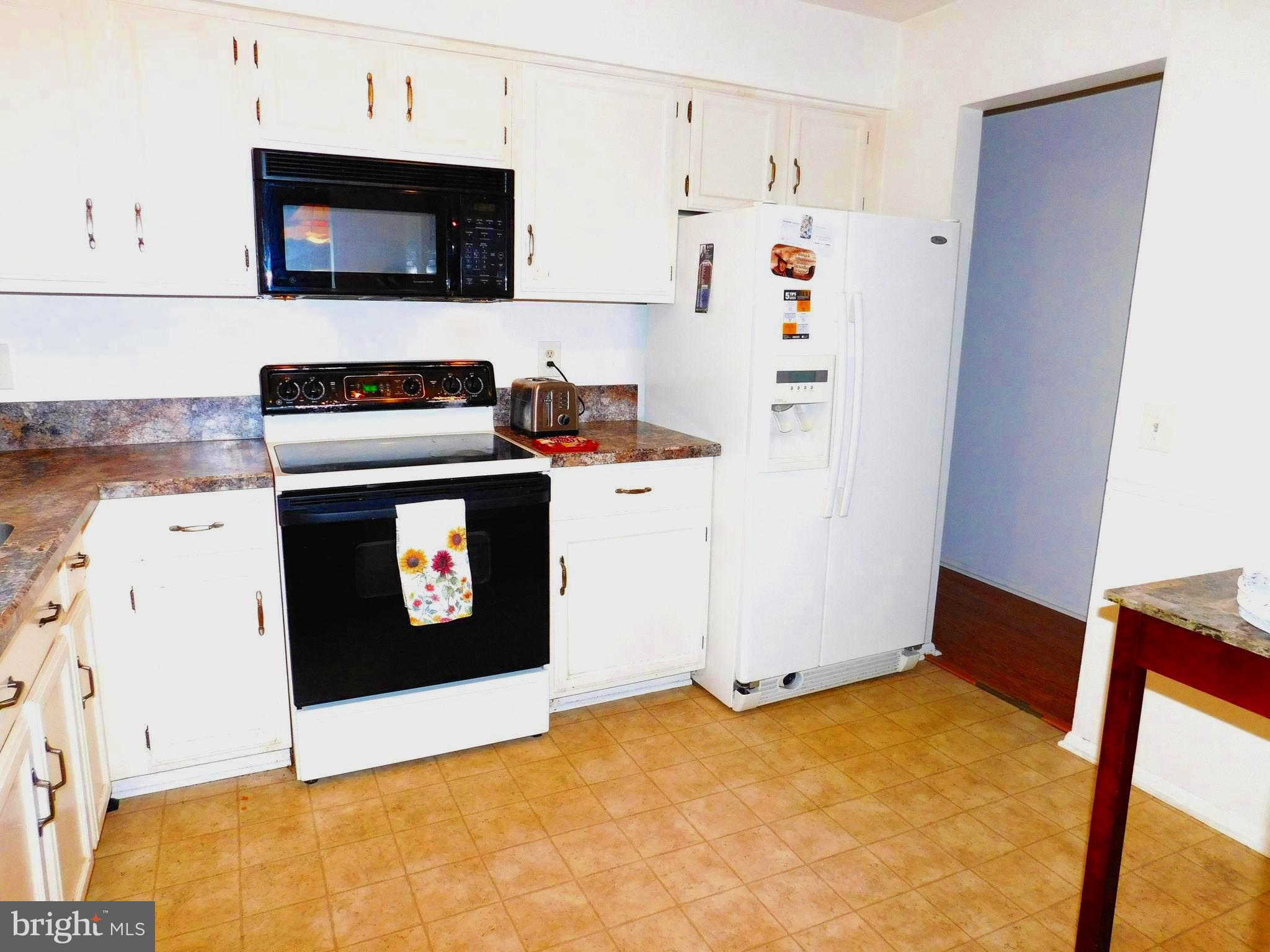 CRESTWOOD VILLAGE - Residential