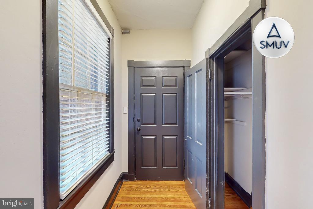 MOUNT VERNON PLACE HISTORIC DISTRICT - Residential Lease