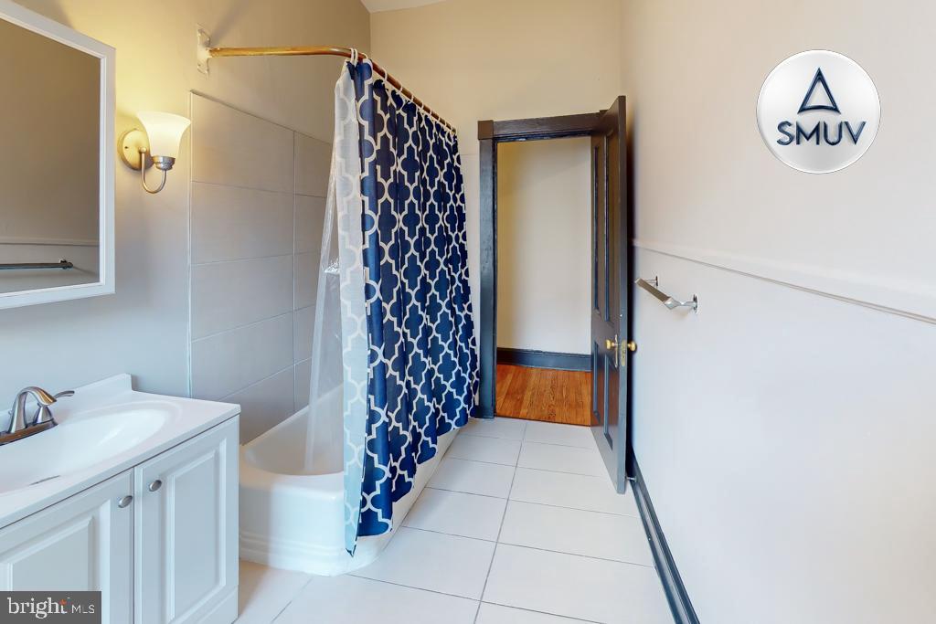 MOUNT VERNON PLACE HISTORIC DISTRICT - Residential Lease