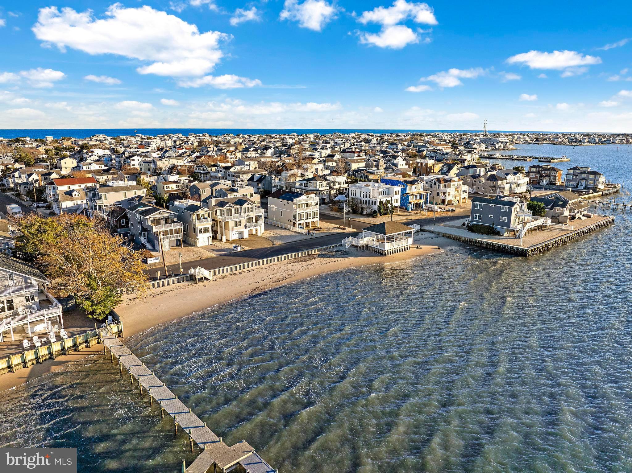 40 W MARYLAND AVENUE