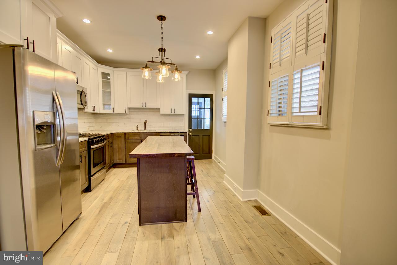 PASSYUNK SQUARE - Residential