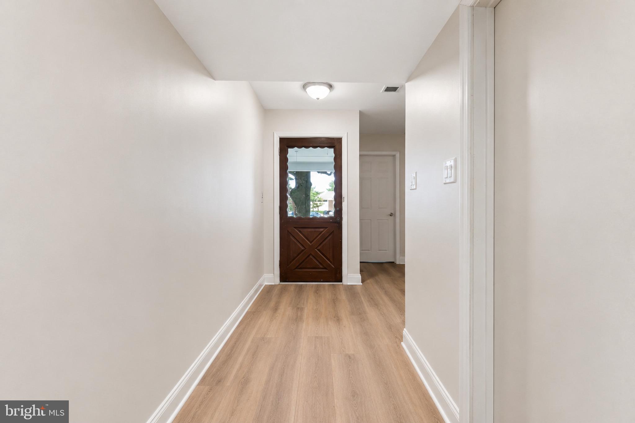 115 E KINGS HIGHWAY #140