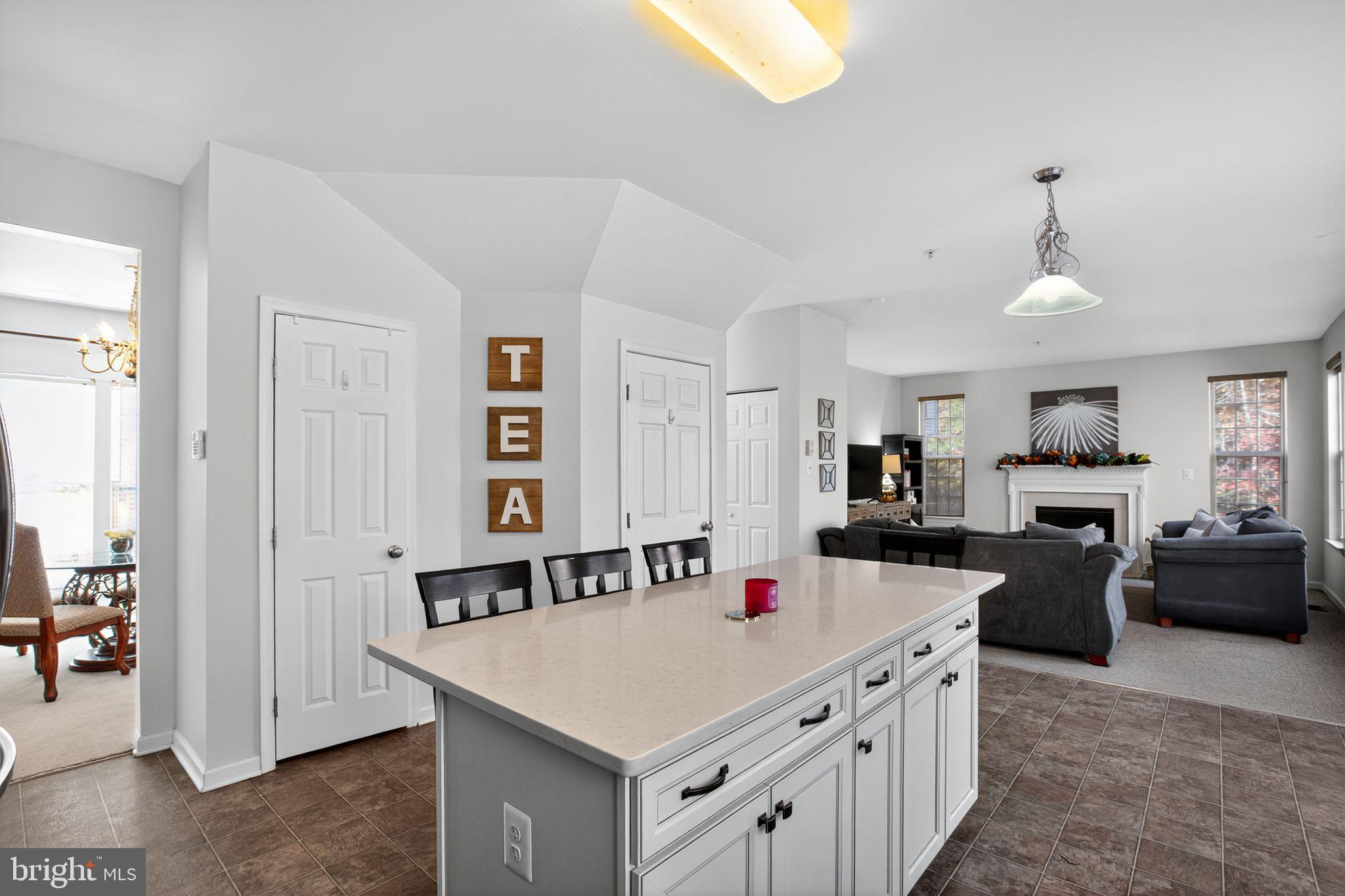 BRENTWOOD - Residential