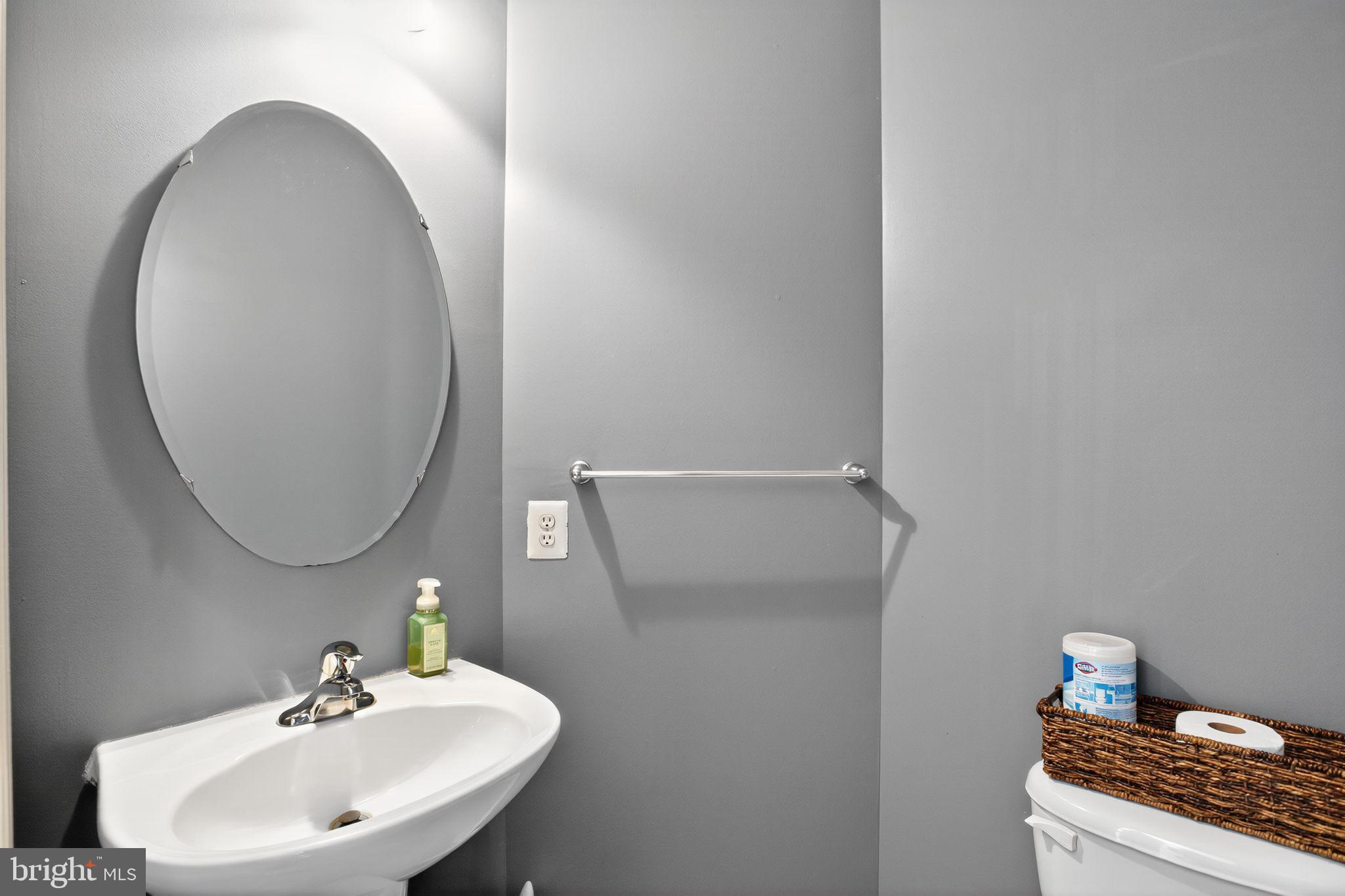 BRENTWOOD - Residential