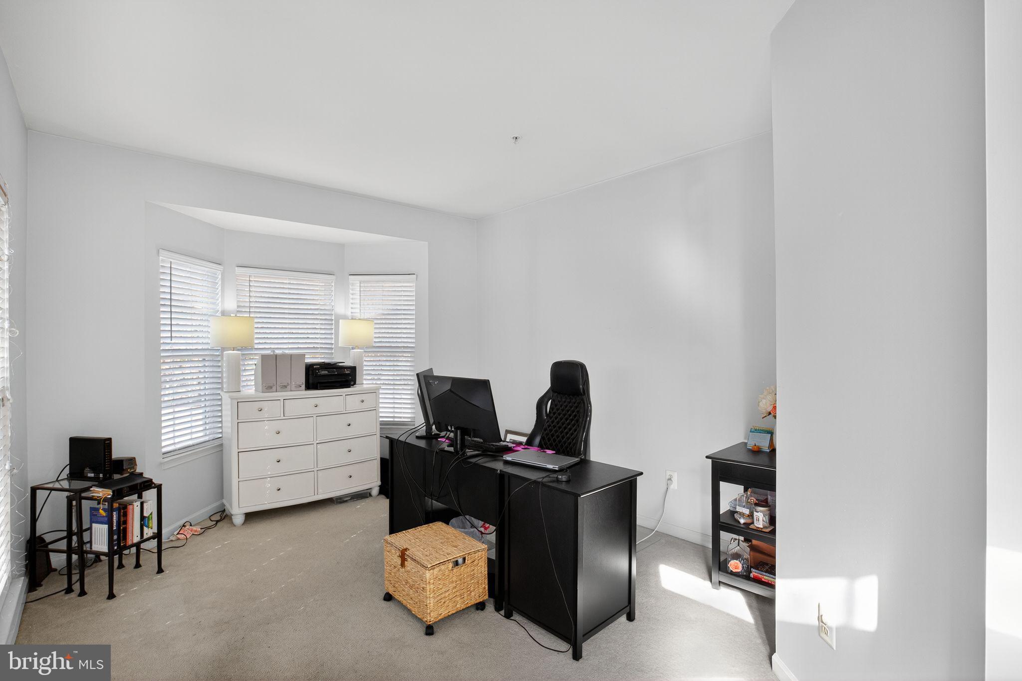 BRENTWOOD - Residential