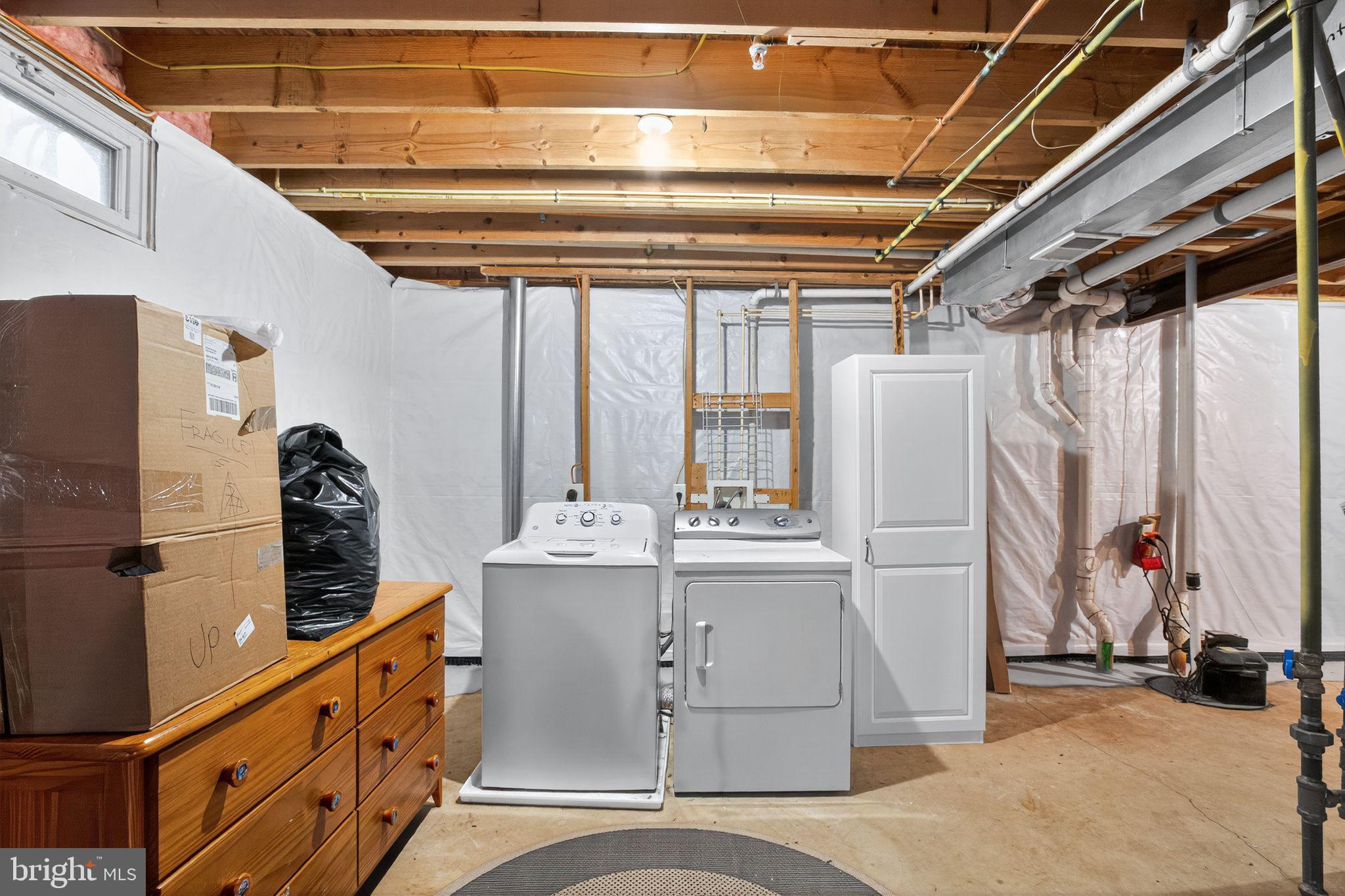 BRENTWOOD - Residential