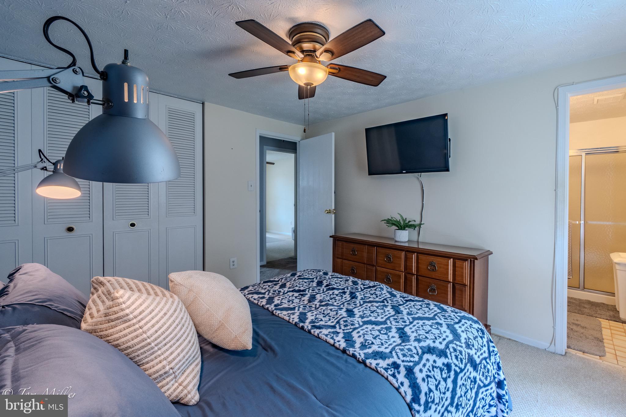 GOLDENTREE - Residential