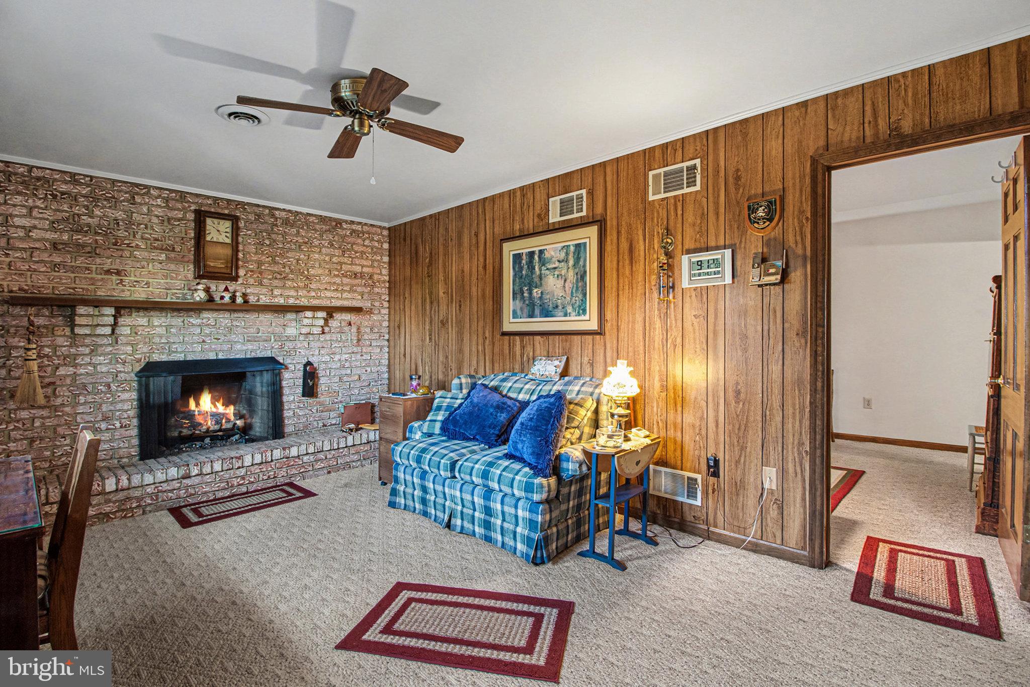 MEETING HOUSE HEIGHTS - Residential