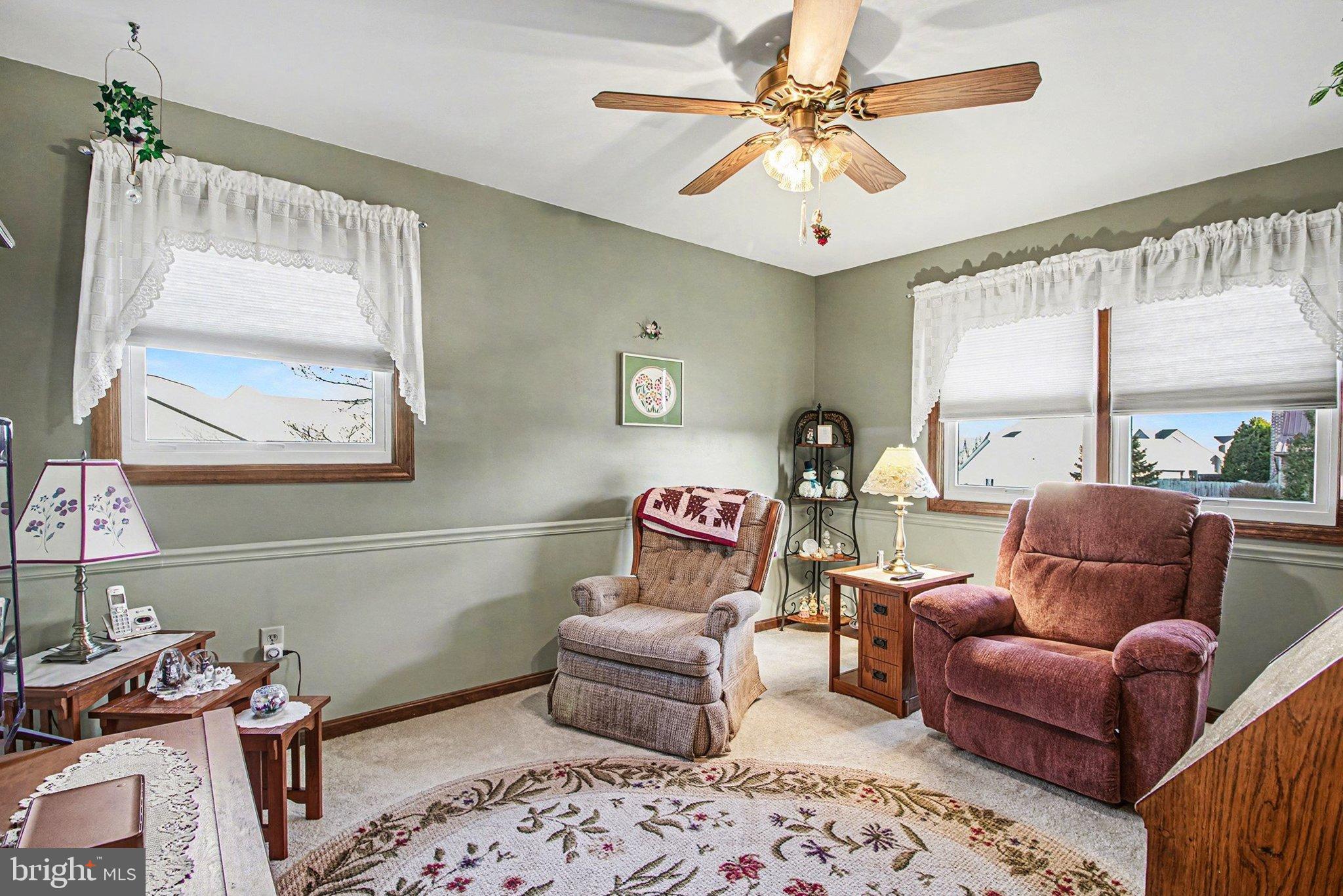 MEETING HOUSE HEIGHTS - Residential